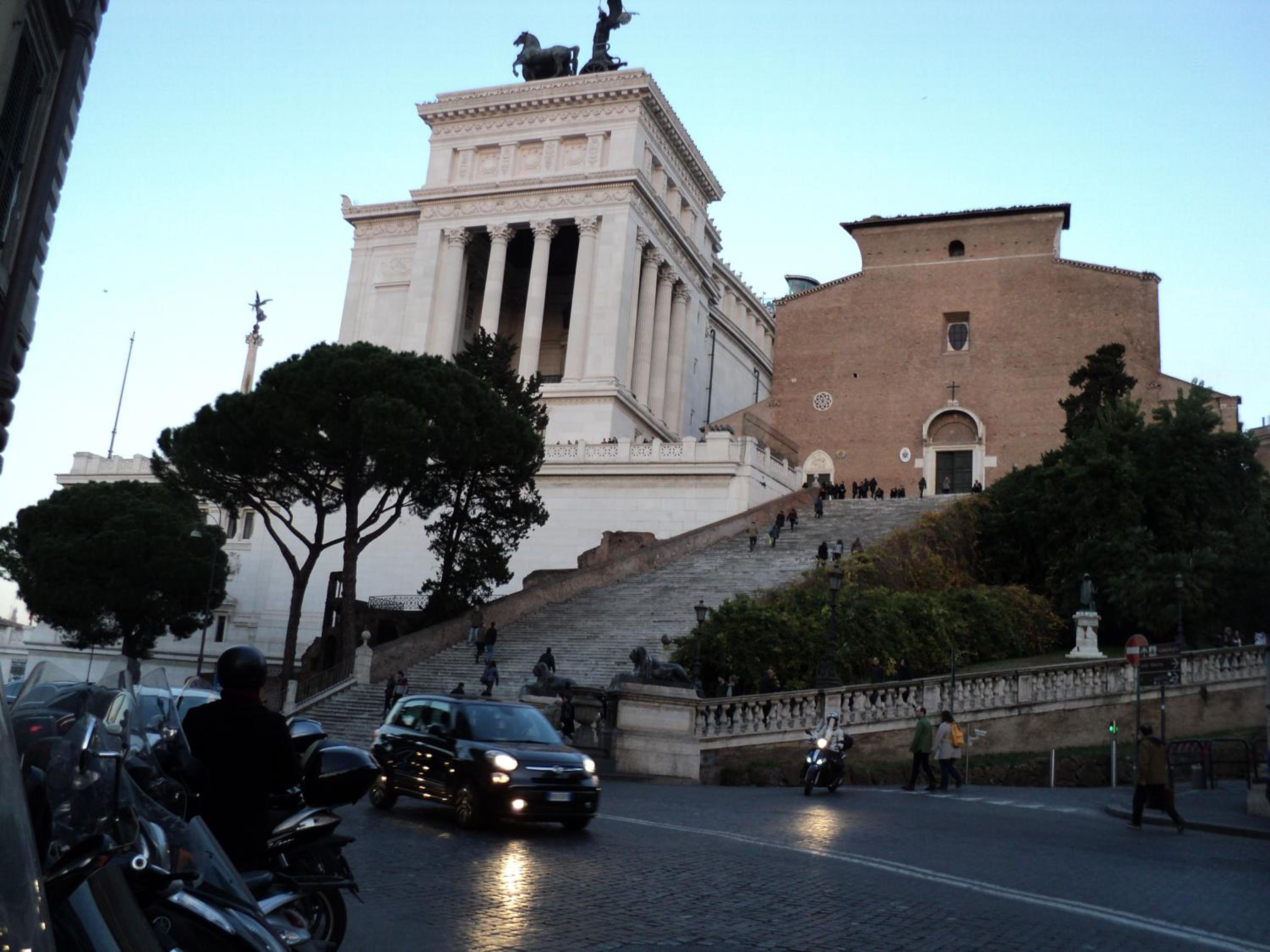 Piazza Venezia Suite and Terrace