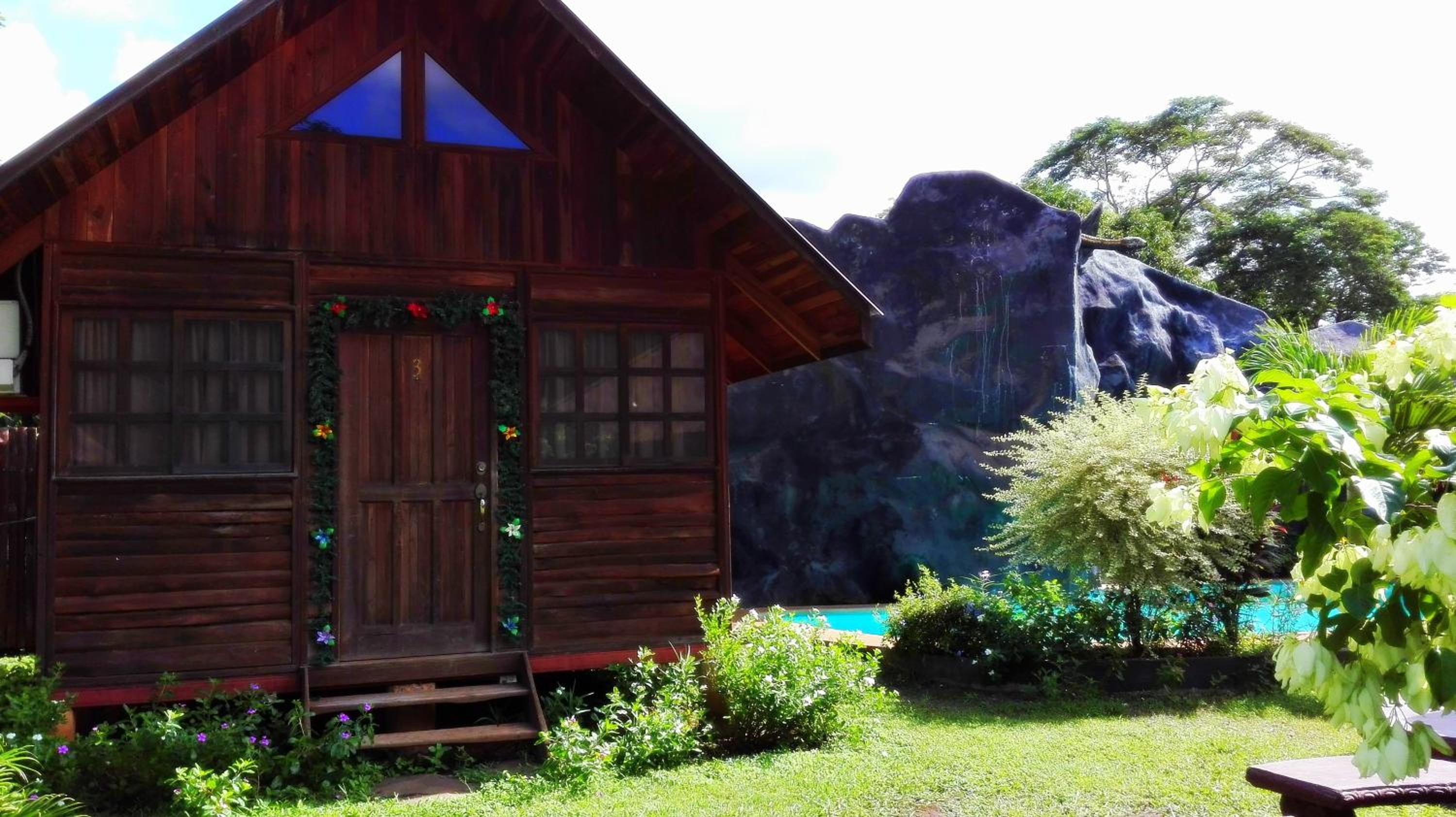 Hotel Cabañas La Teca