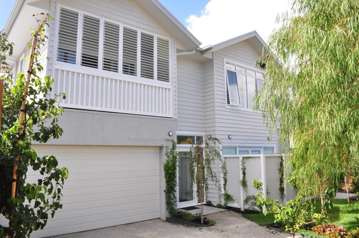 Sailaway Beach House
