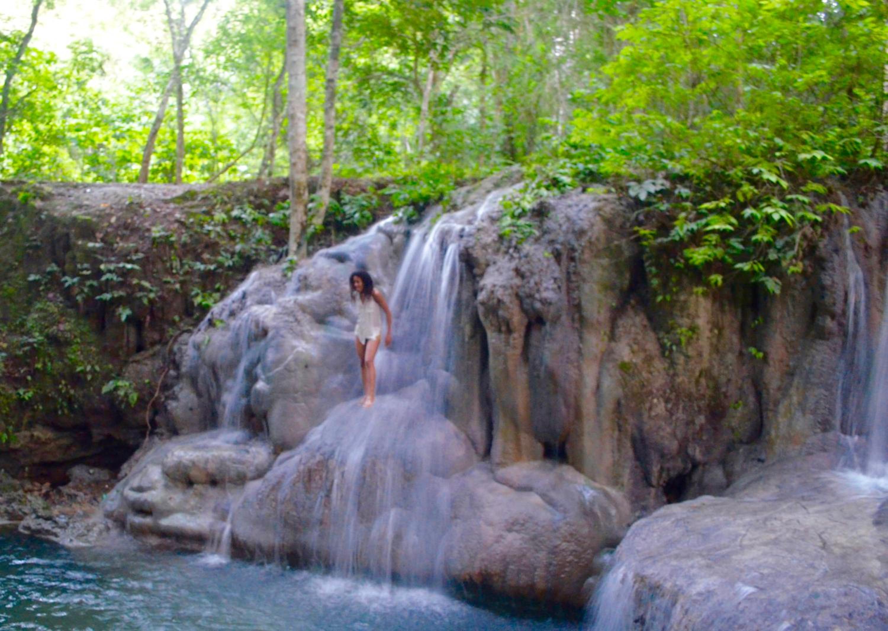 Belize Vacations - Bella's Backpackers Cayo - Property Image 9