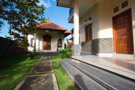 Yoga Homestay view 3