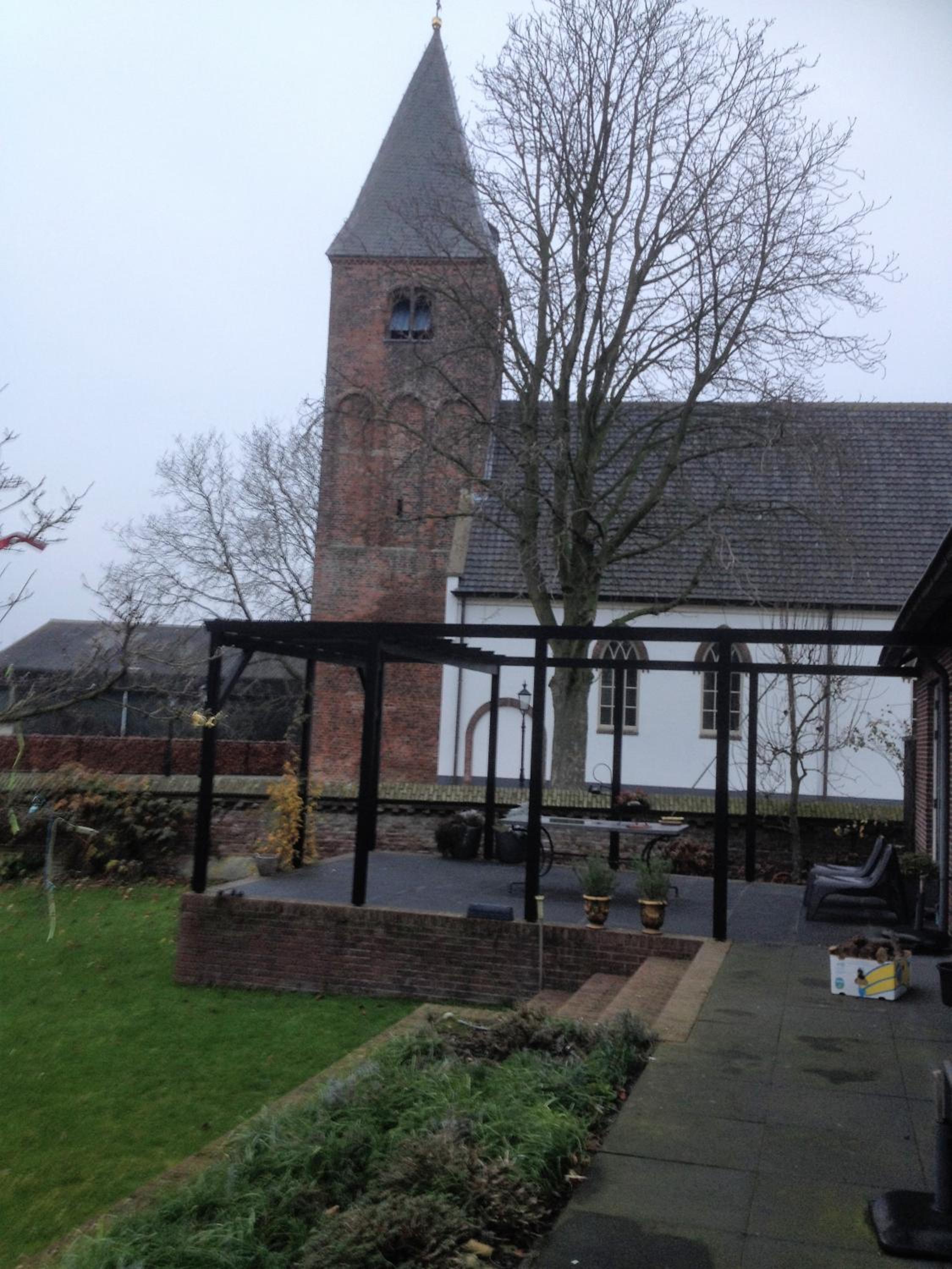 Photo 10