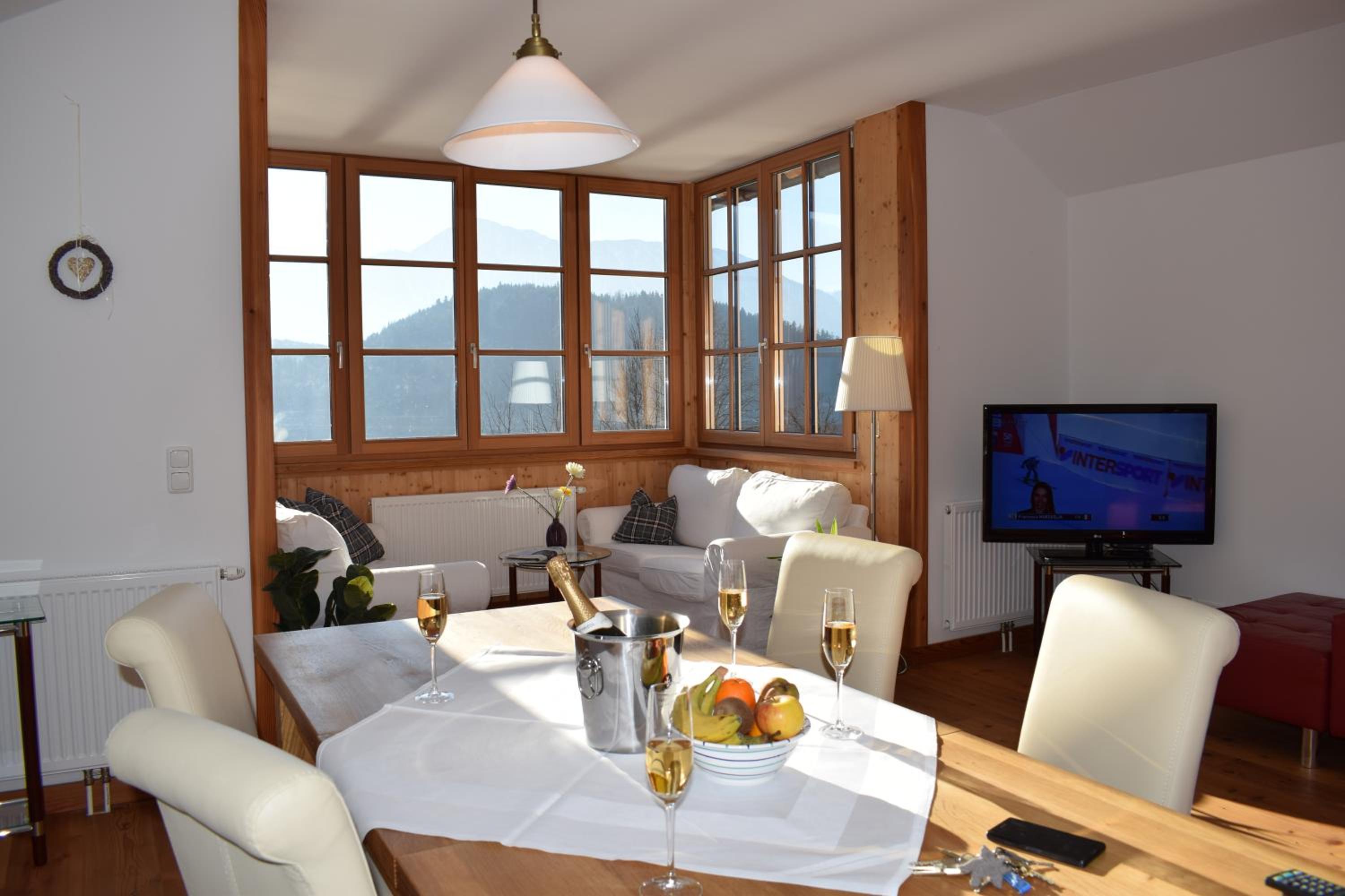 Villa Frischmuth am See