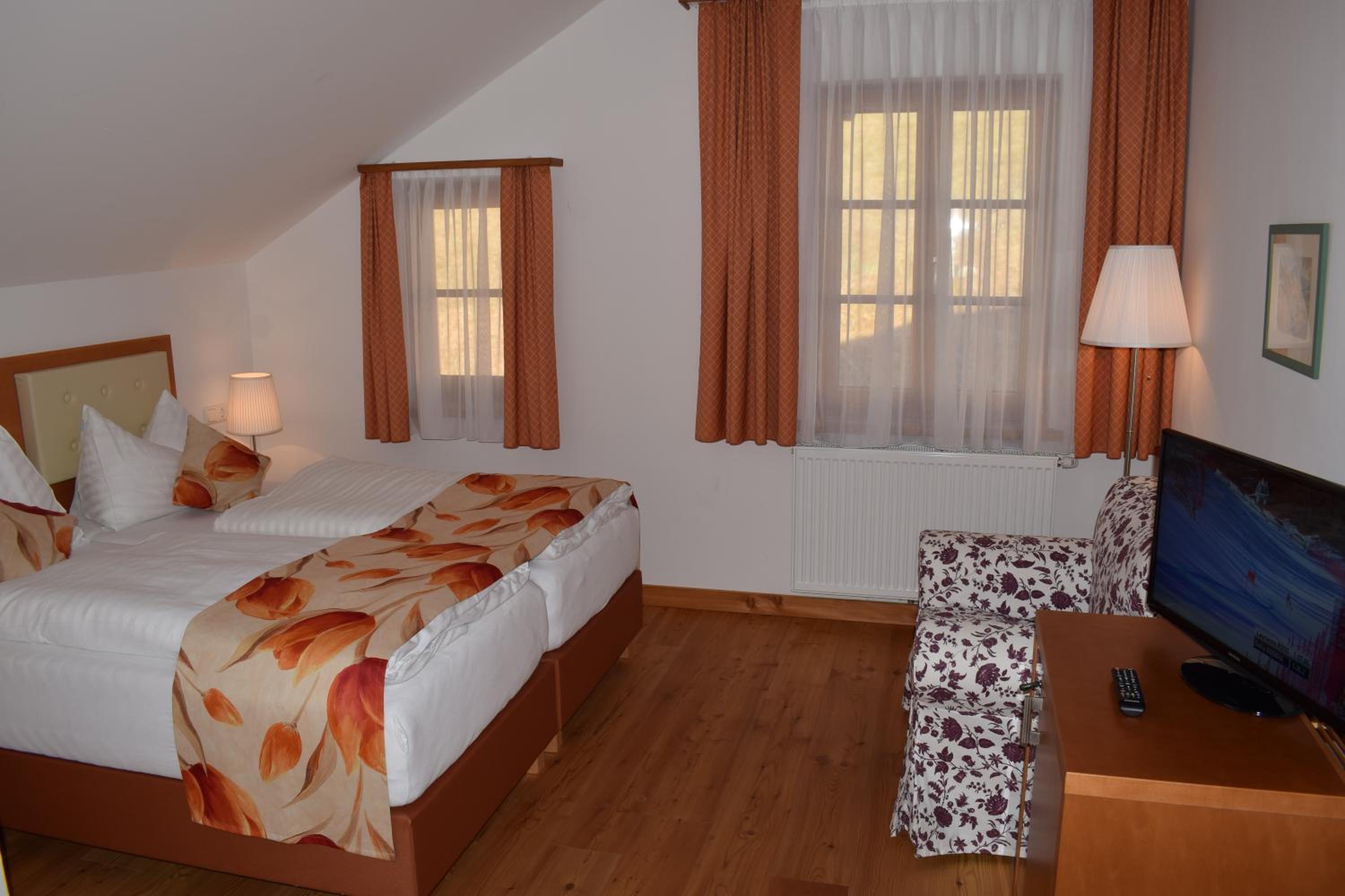 Villa Frischmuth am See