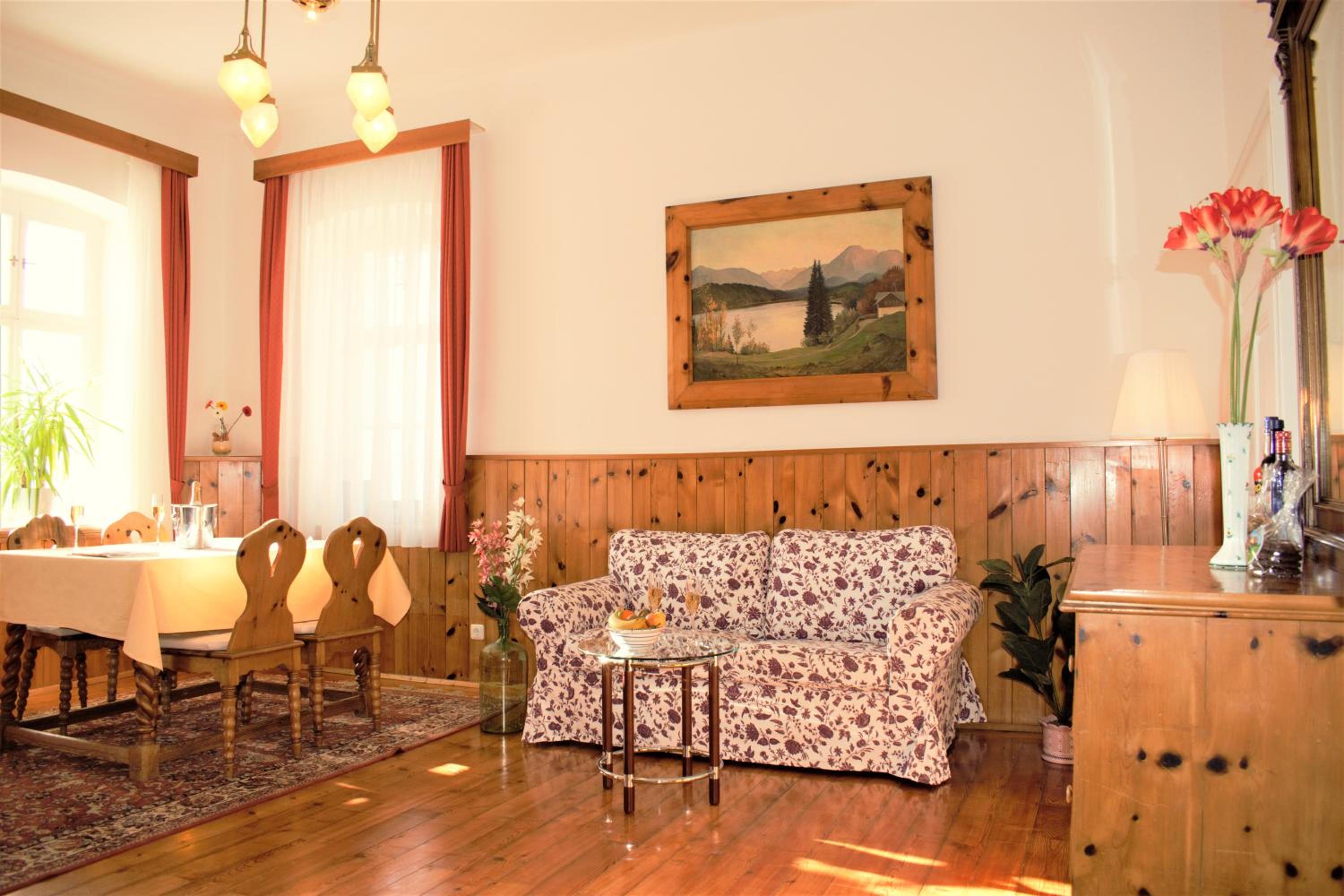 Villa Frischmuth am See