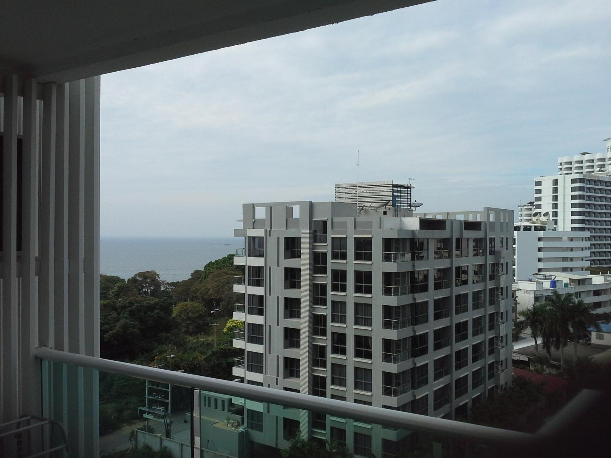 Cosy Beach View Apartments