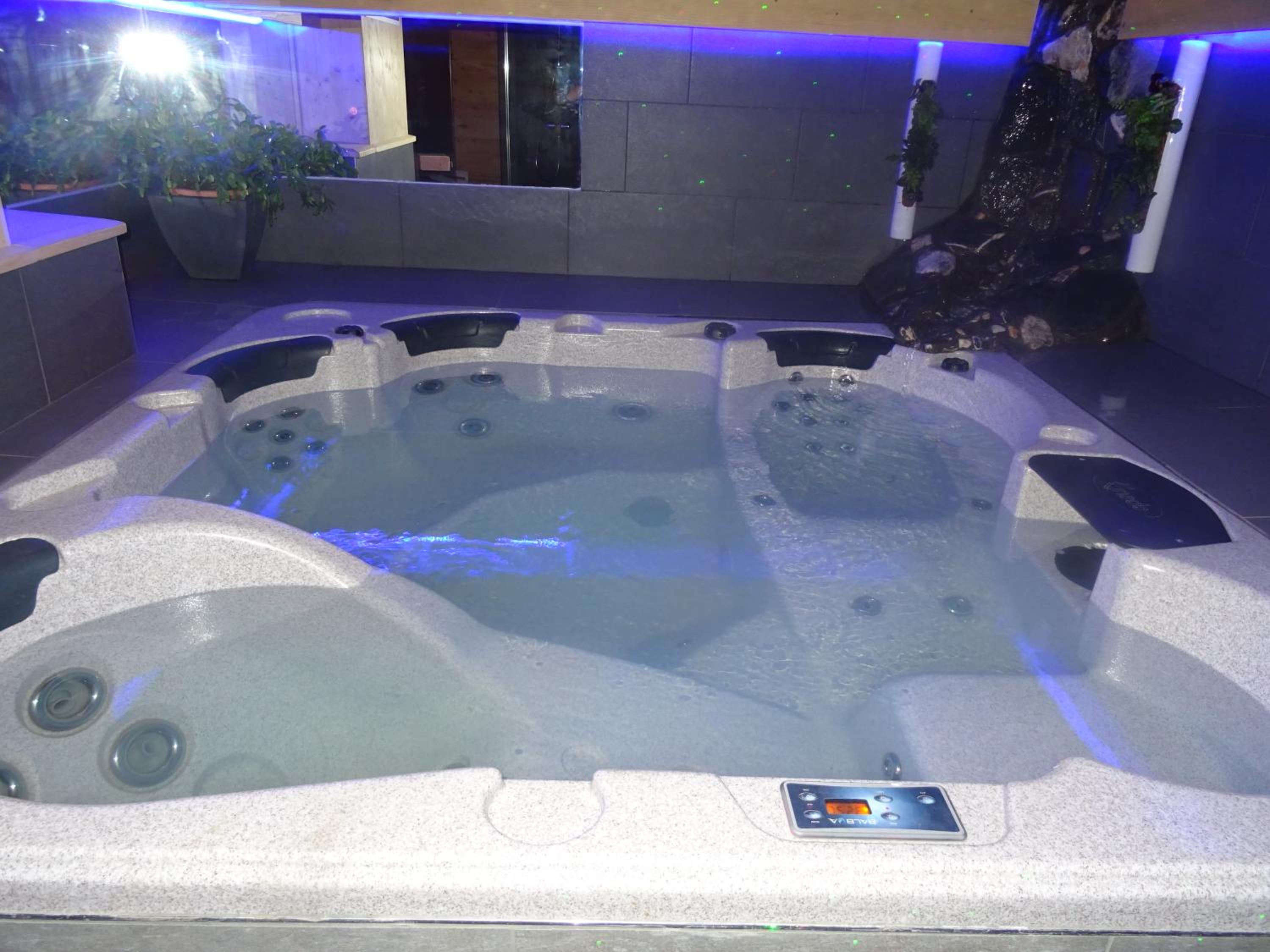 Jacuzzi