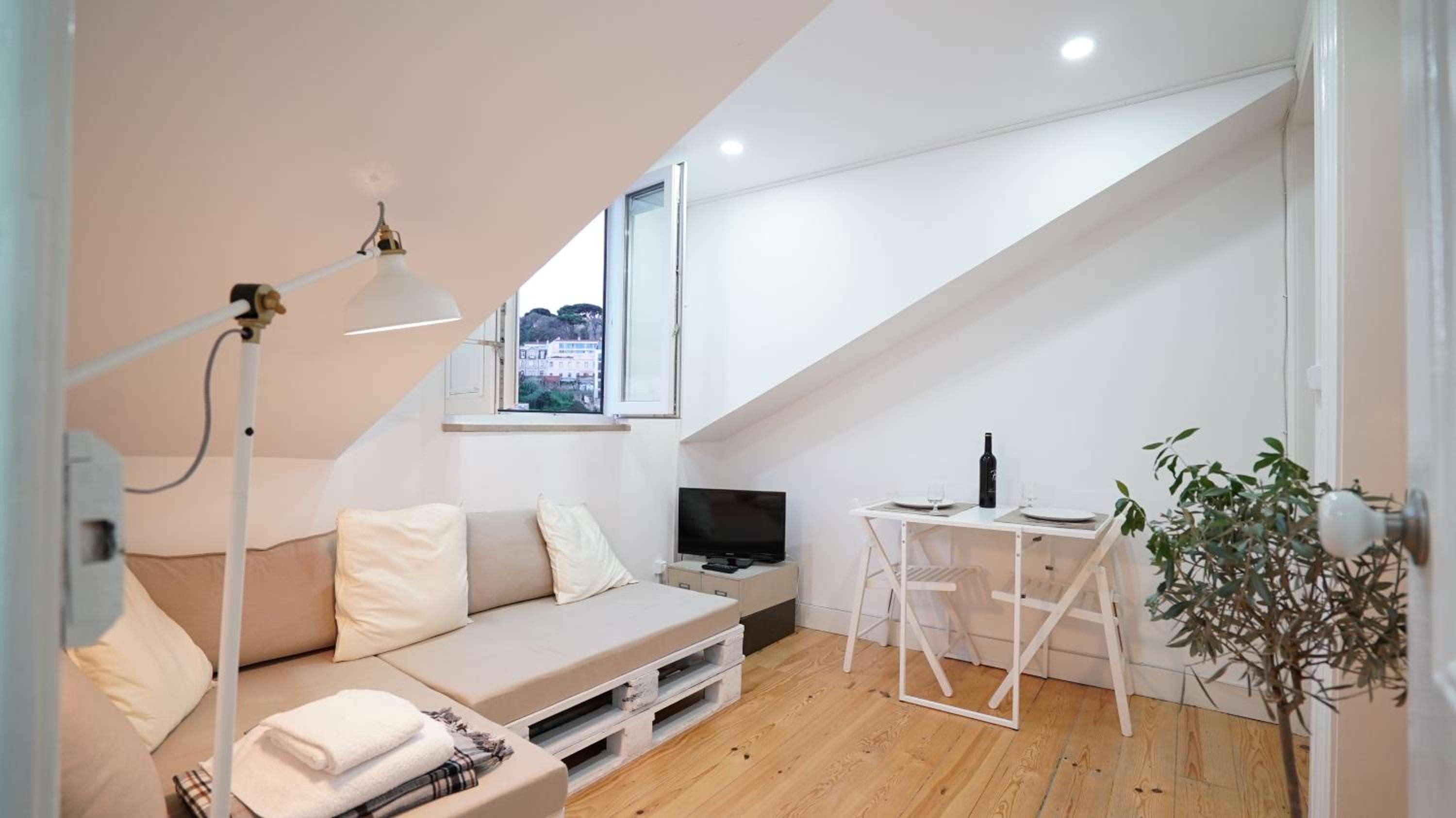Mouraria Apartments view 2