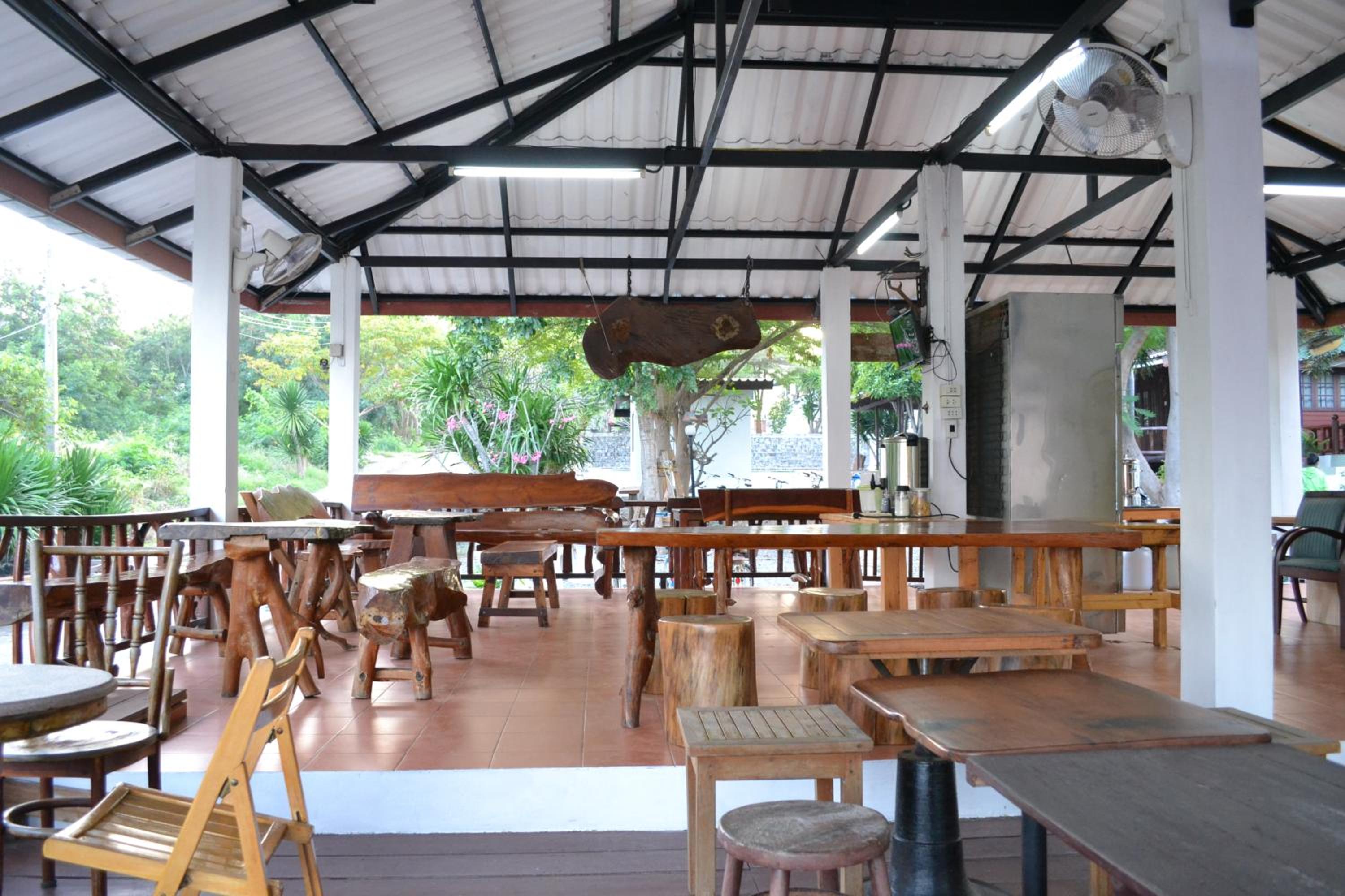 Beluga koh Sichang