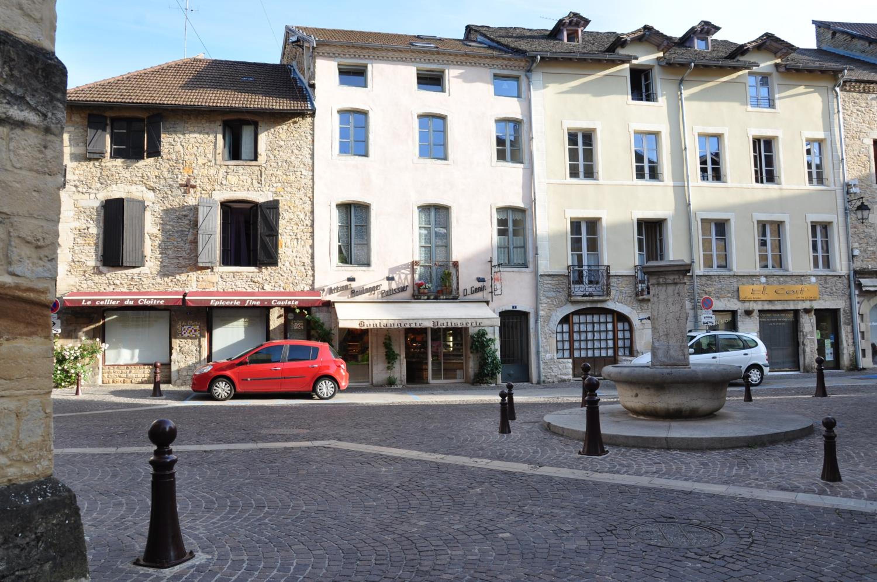 Photo 48