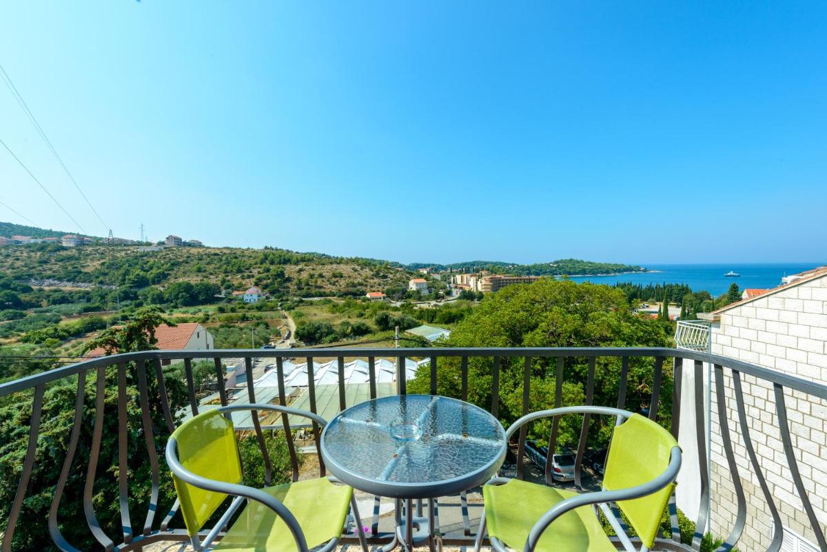 Cavtat Vacations - Guest House Villa Bellevue - Property Image 17