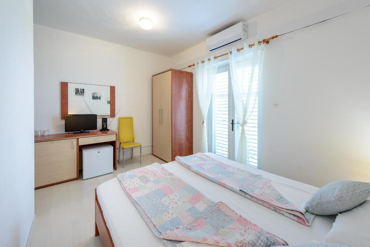 Cavtat Vacations - Guest House Villa Bellevue - Property Image 39