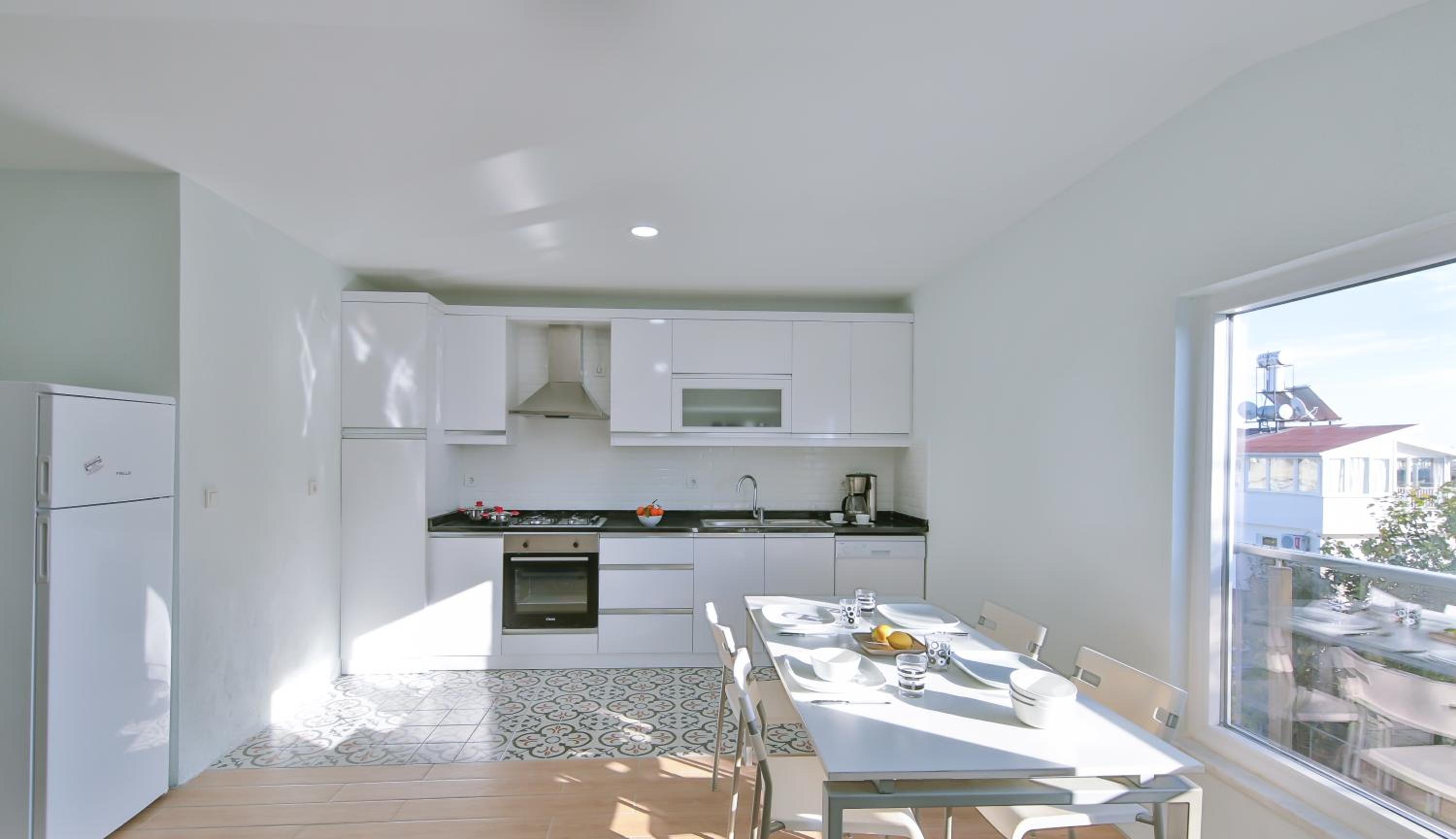 EV Apartments