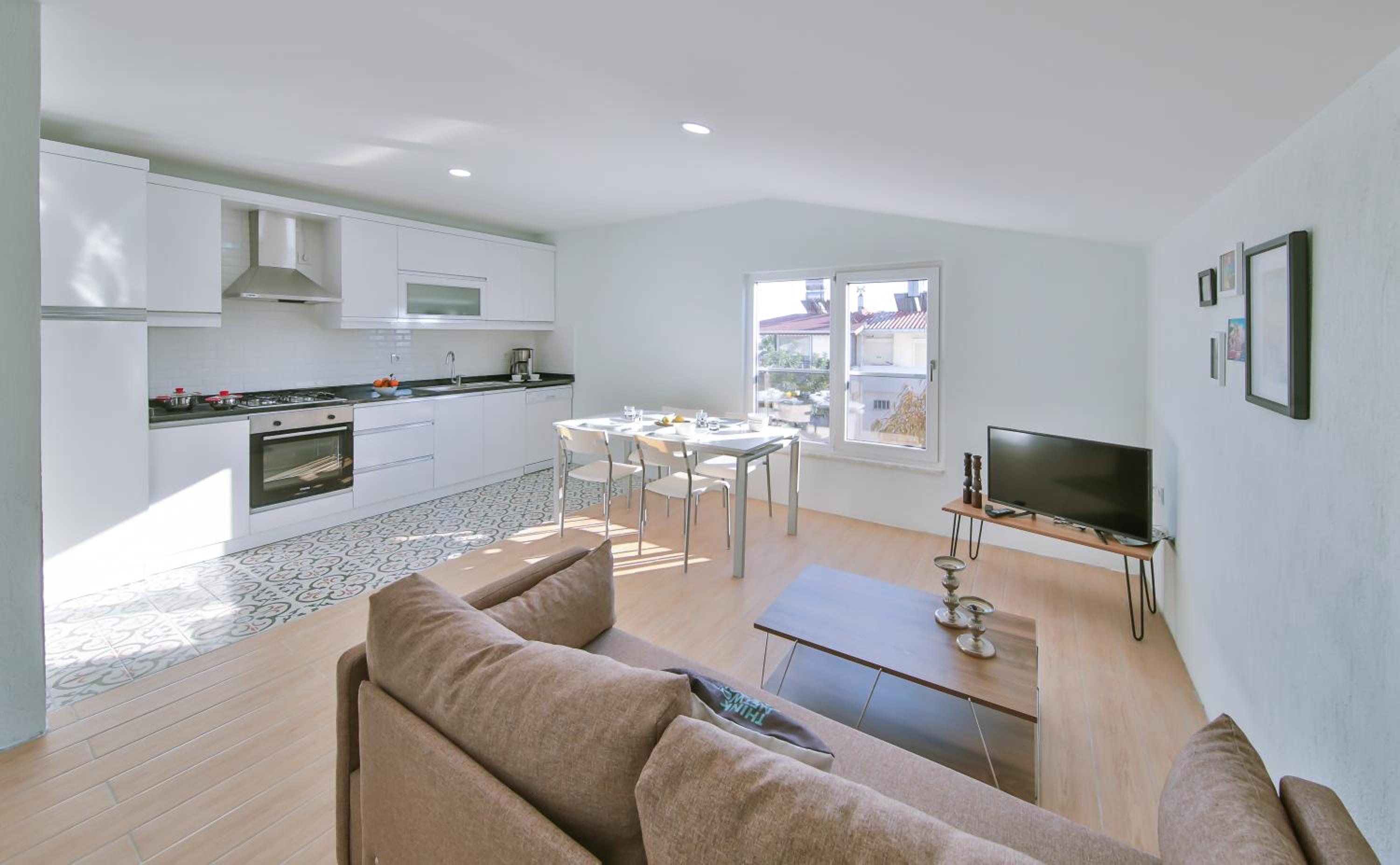 EV Apartments