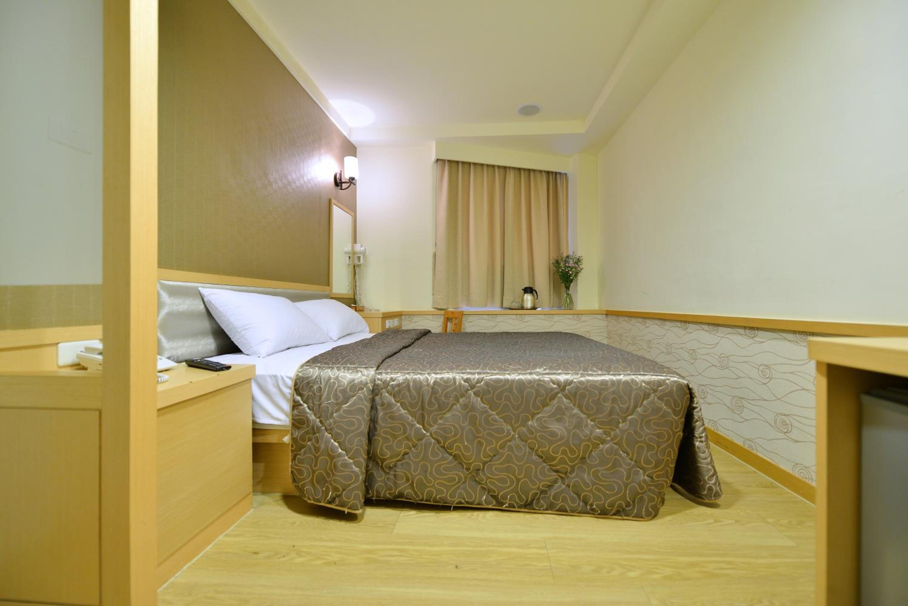 Ing Wang Hotel