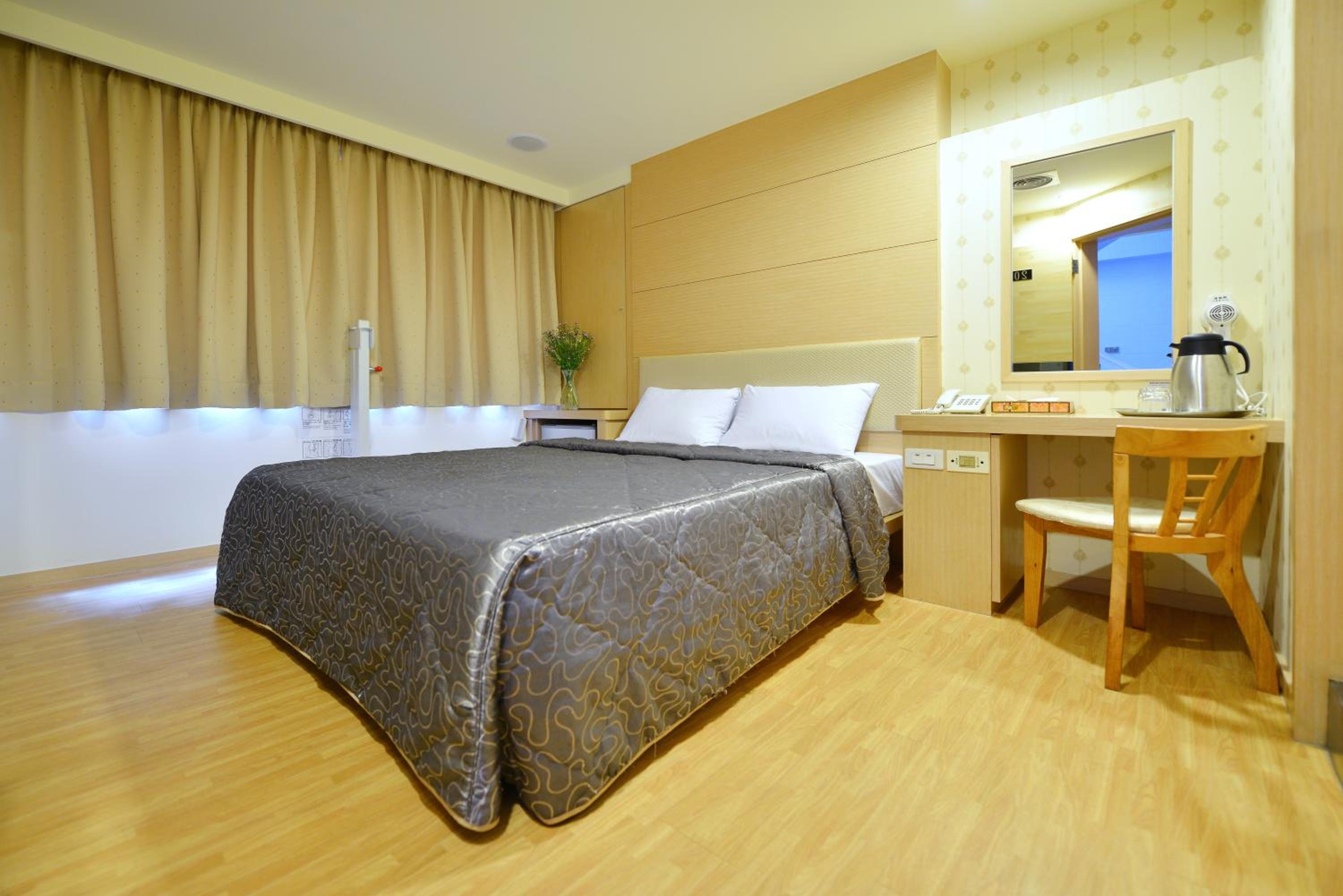 Ing Wang Hotel