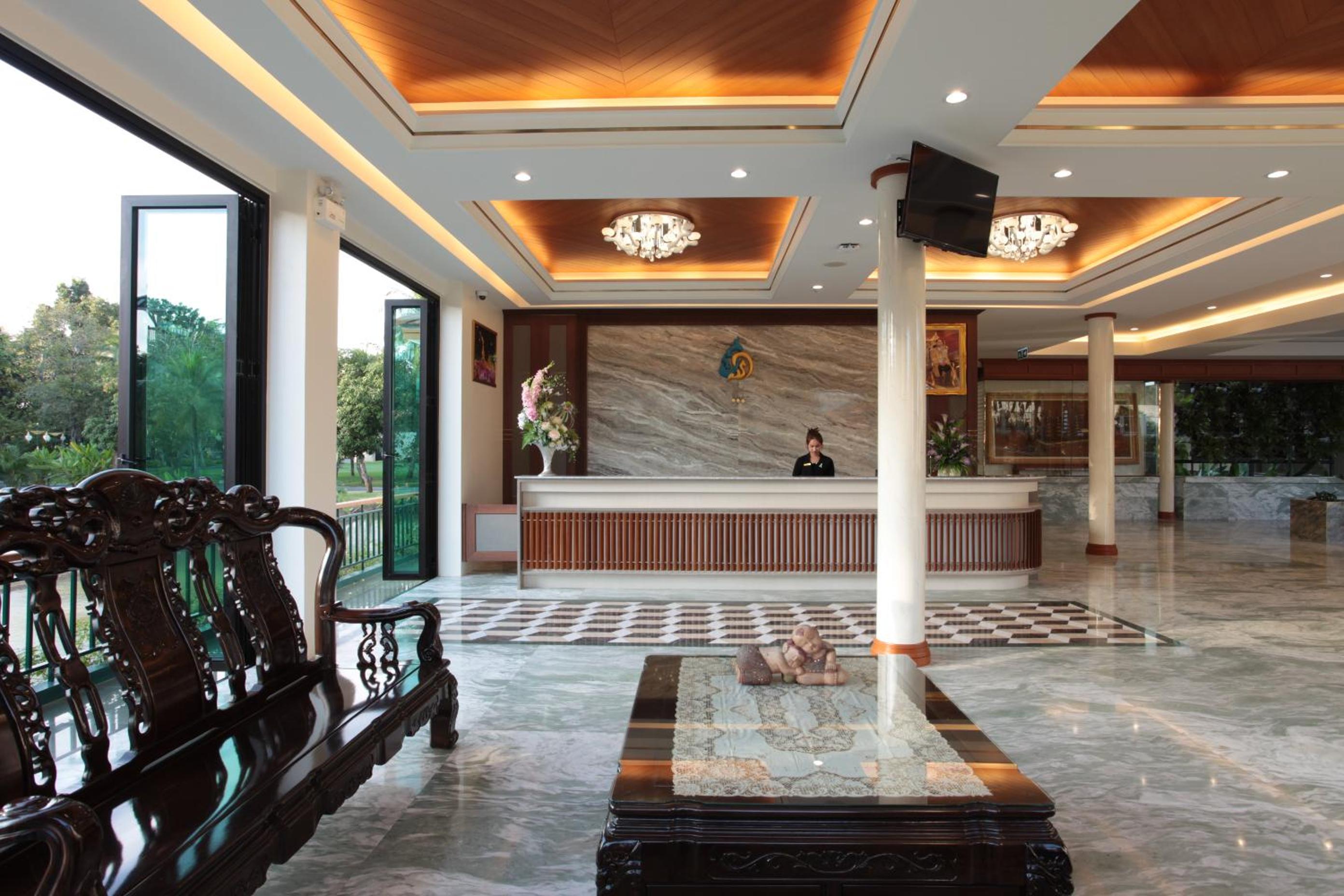 RK Riverside Resort & Spa (Reon Kruewal)
