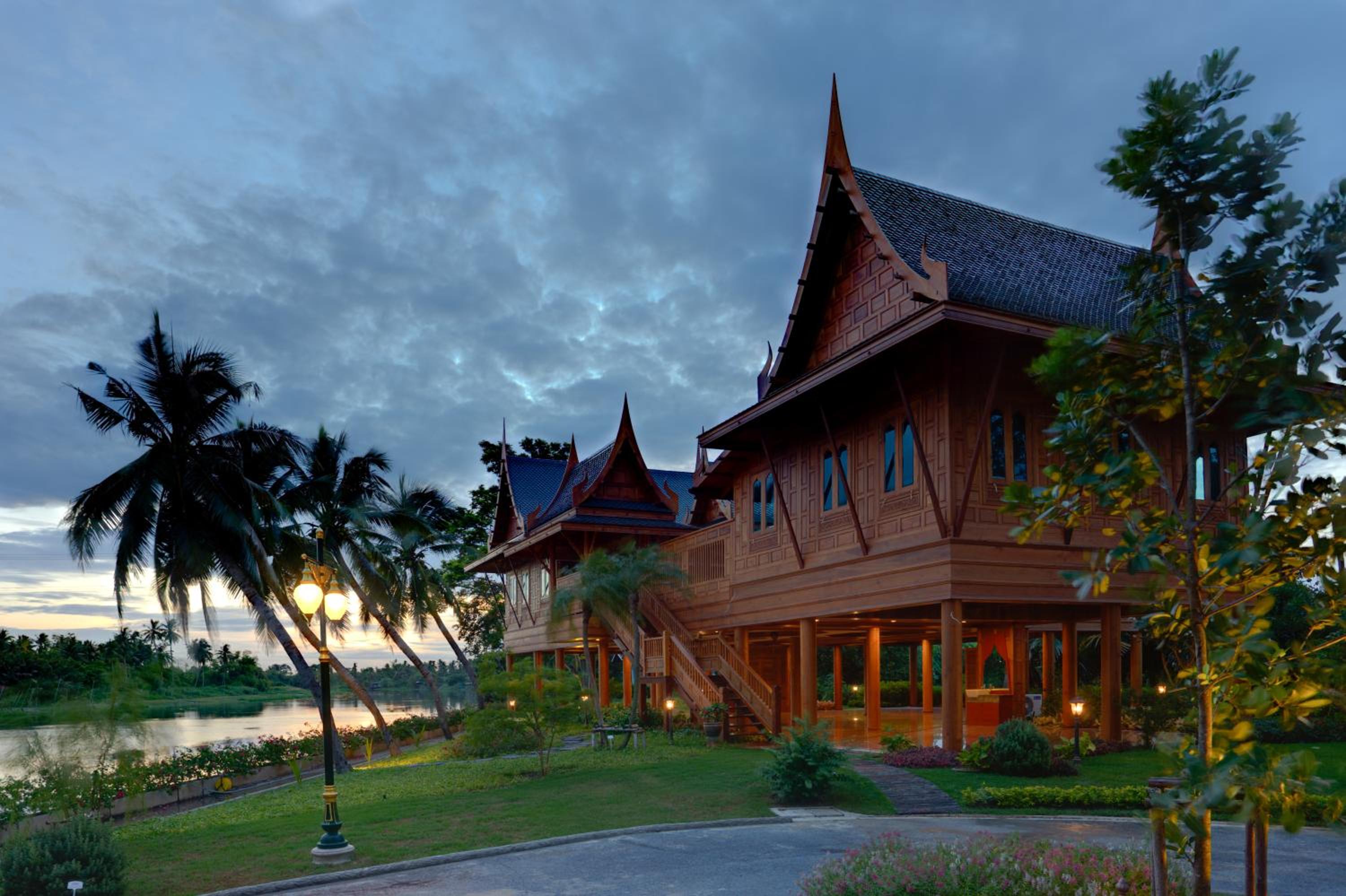 RK Riverside Resort & Spa (Reon Kruewal)
