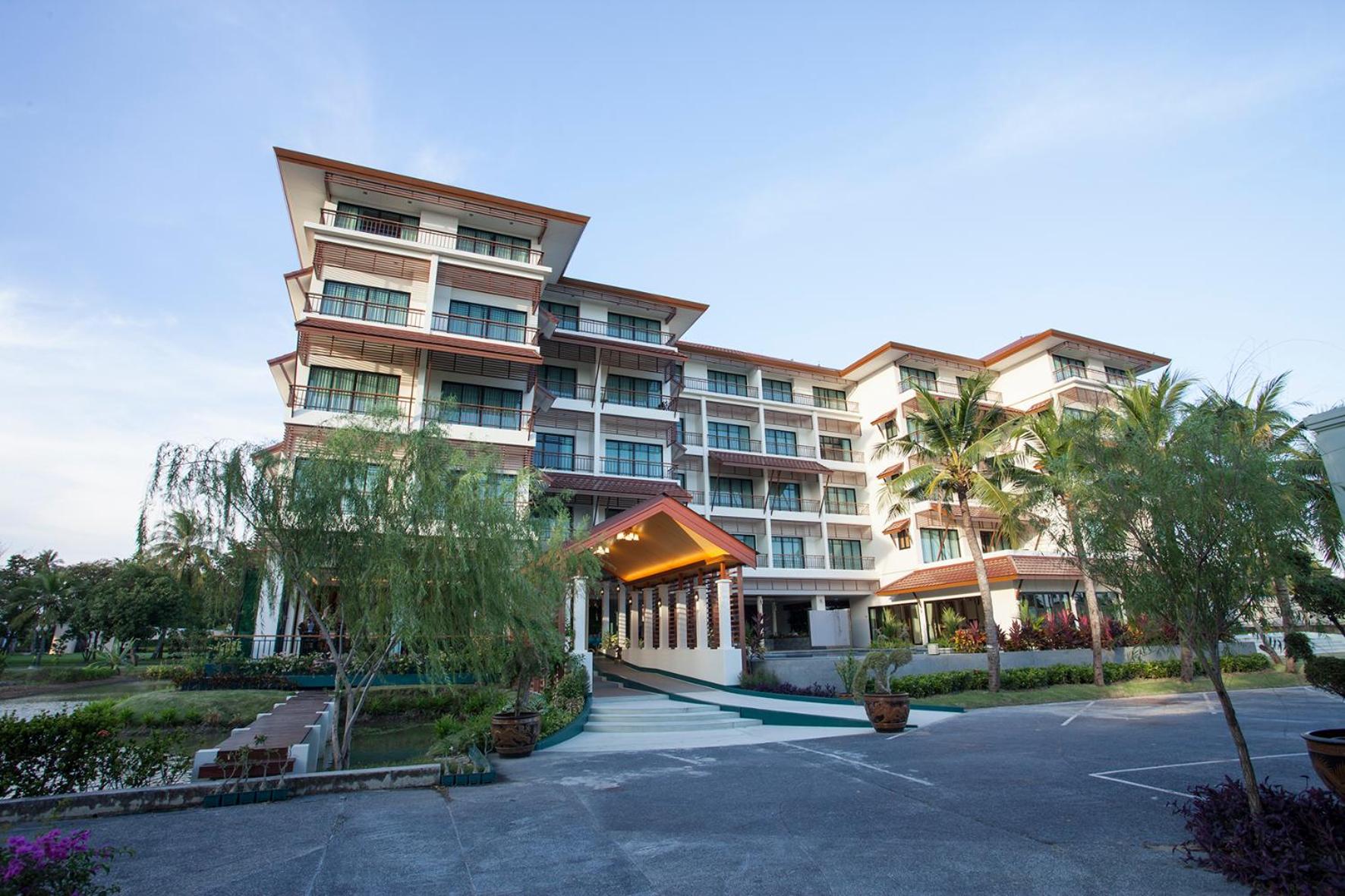 RK Riverside Resort & Spa (Reon Kruewal)