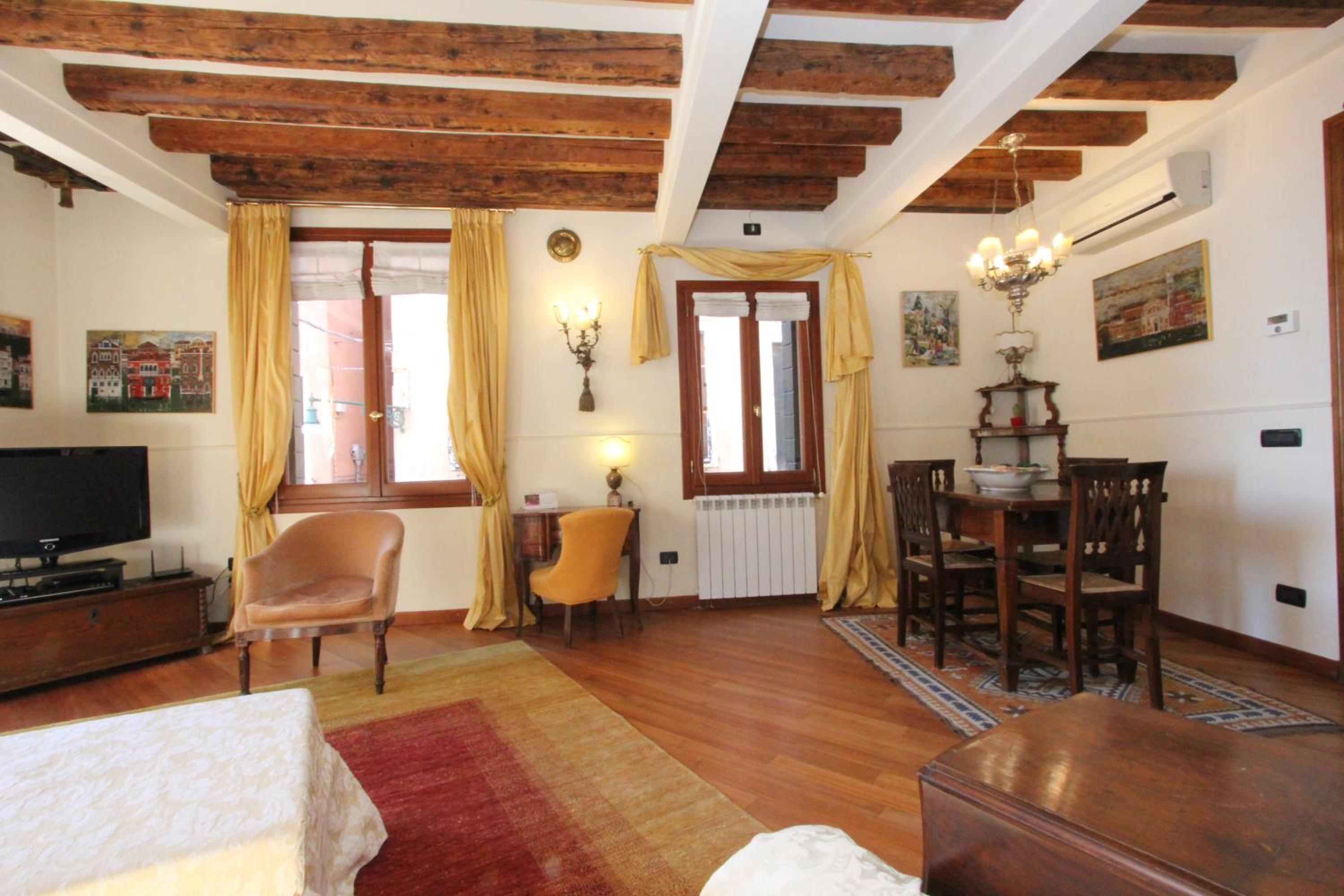 Venice Vacations - City Apartments Salute-Accademia - Property Image 125