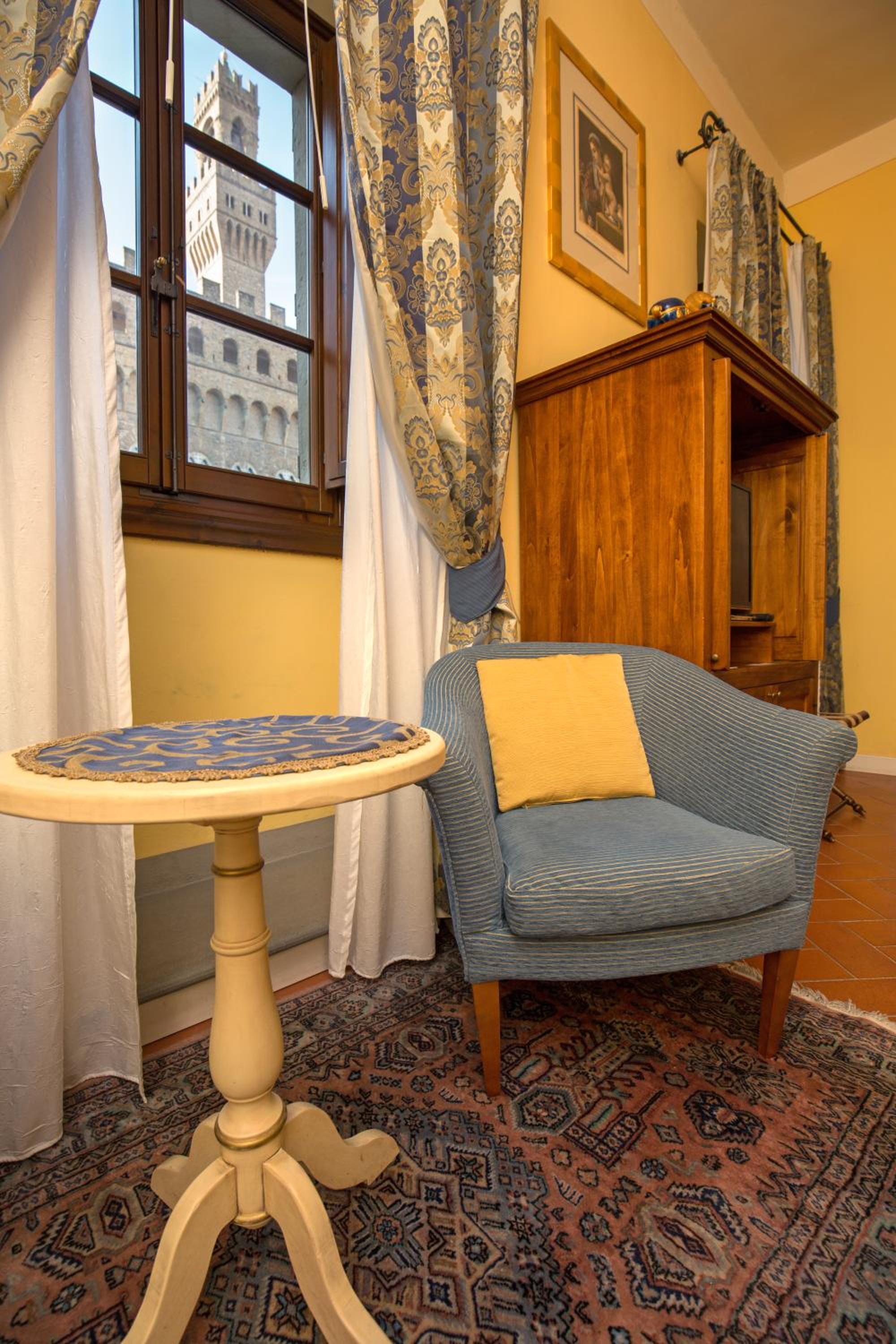 La Casa Del Garbo - Luxury Rooms & Suite