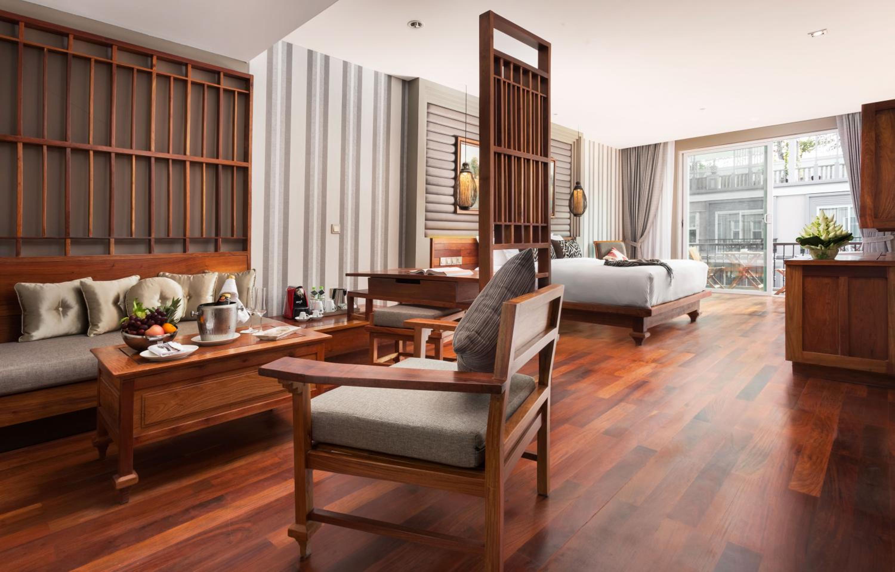 J7 Angkor Hotel
