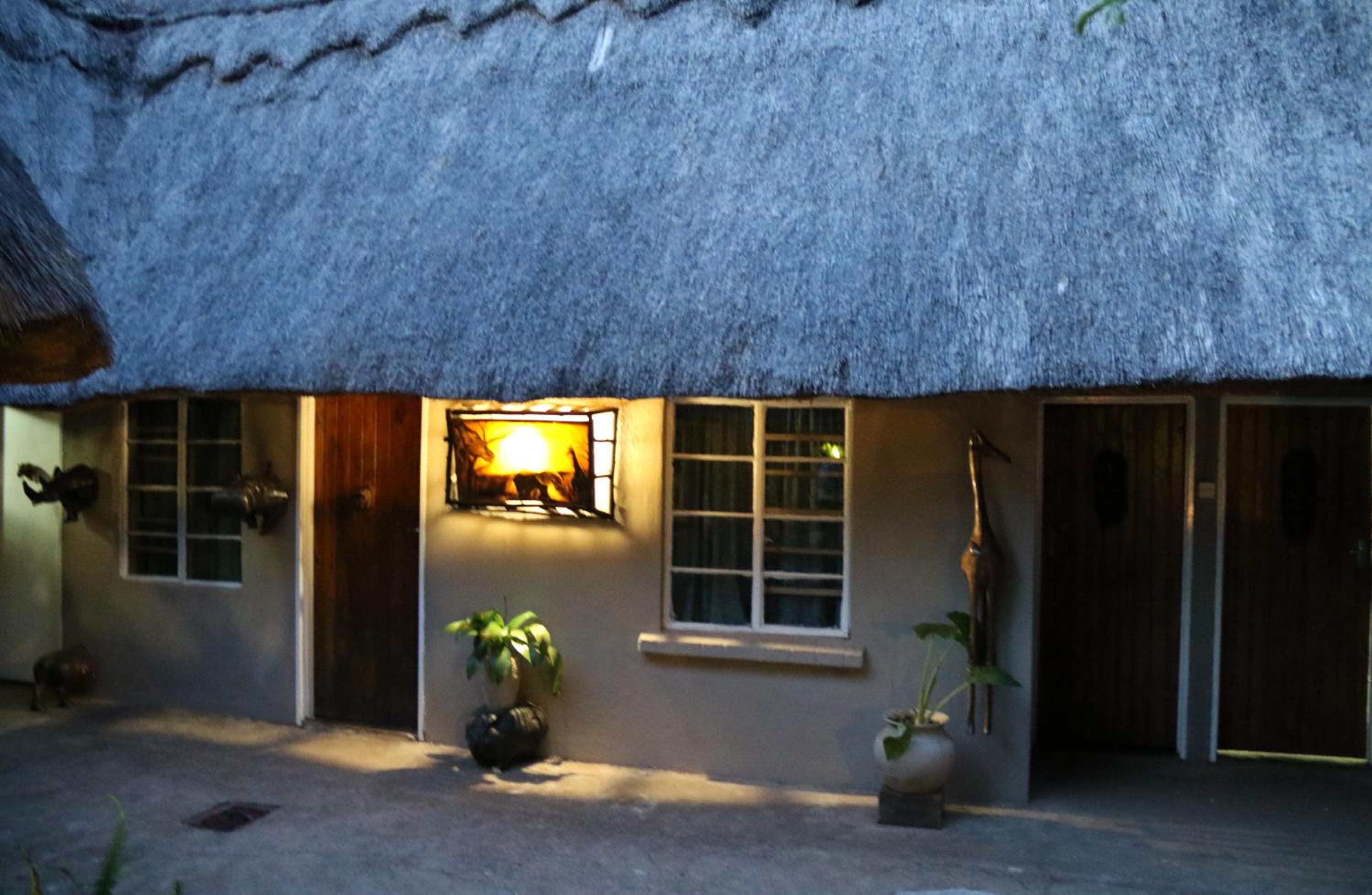 Victoria Falls Backpackers Lodge