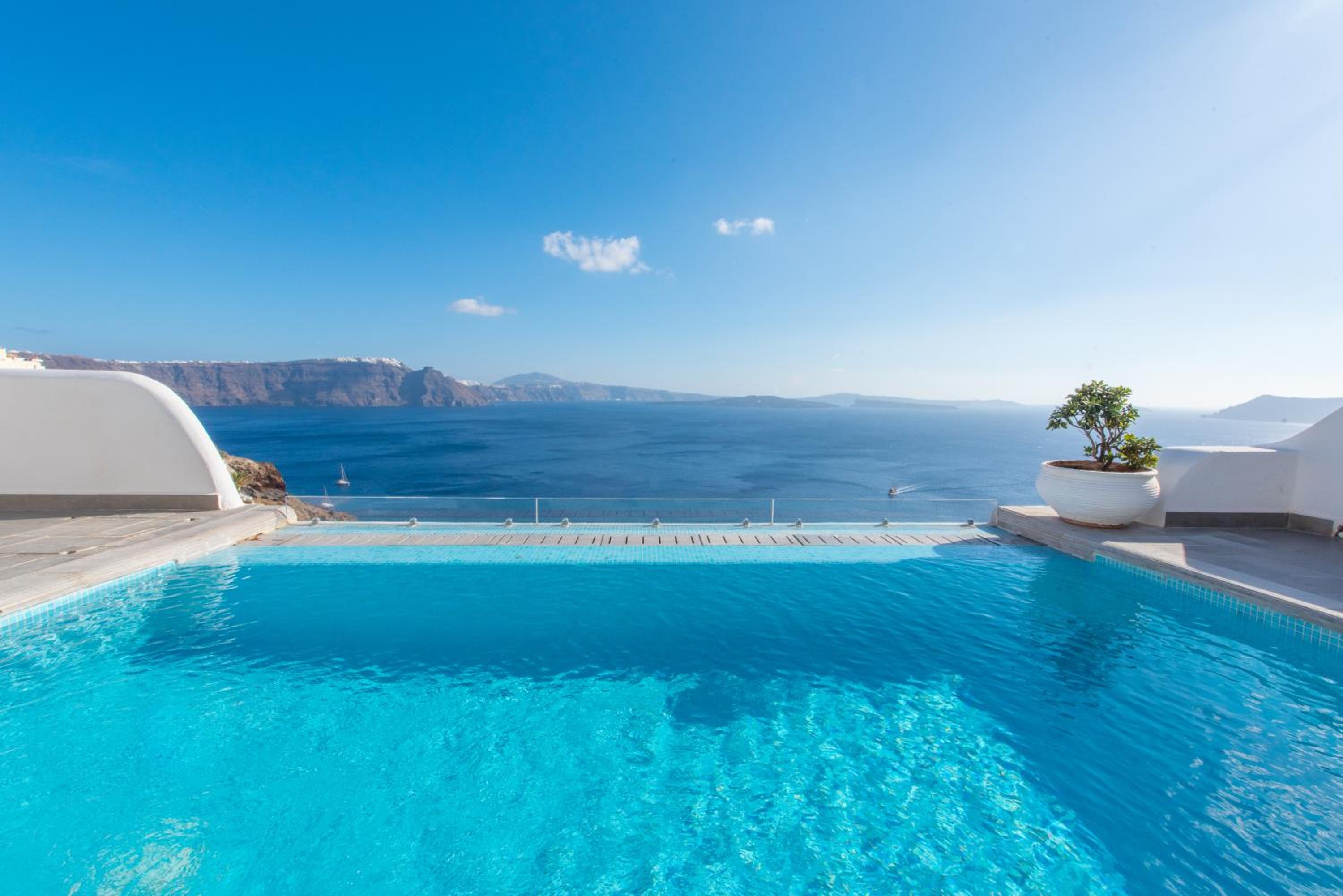 Santorini Secret Suites & Spa 97