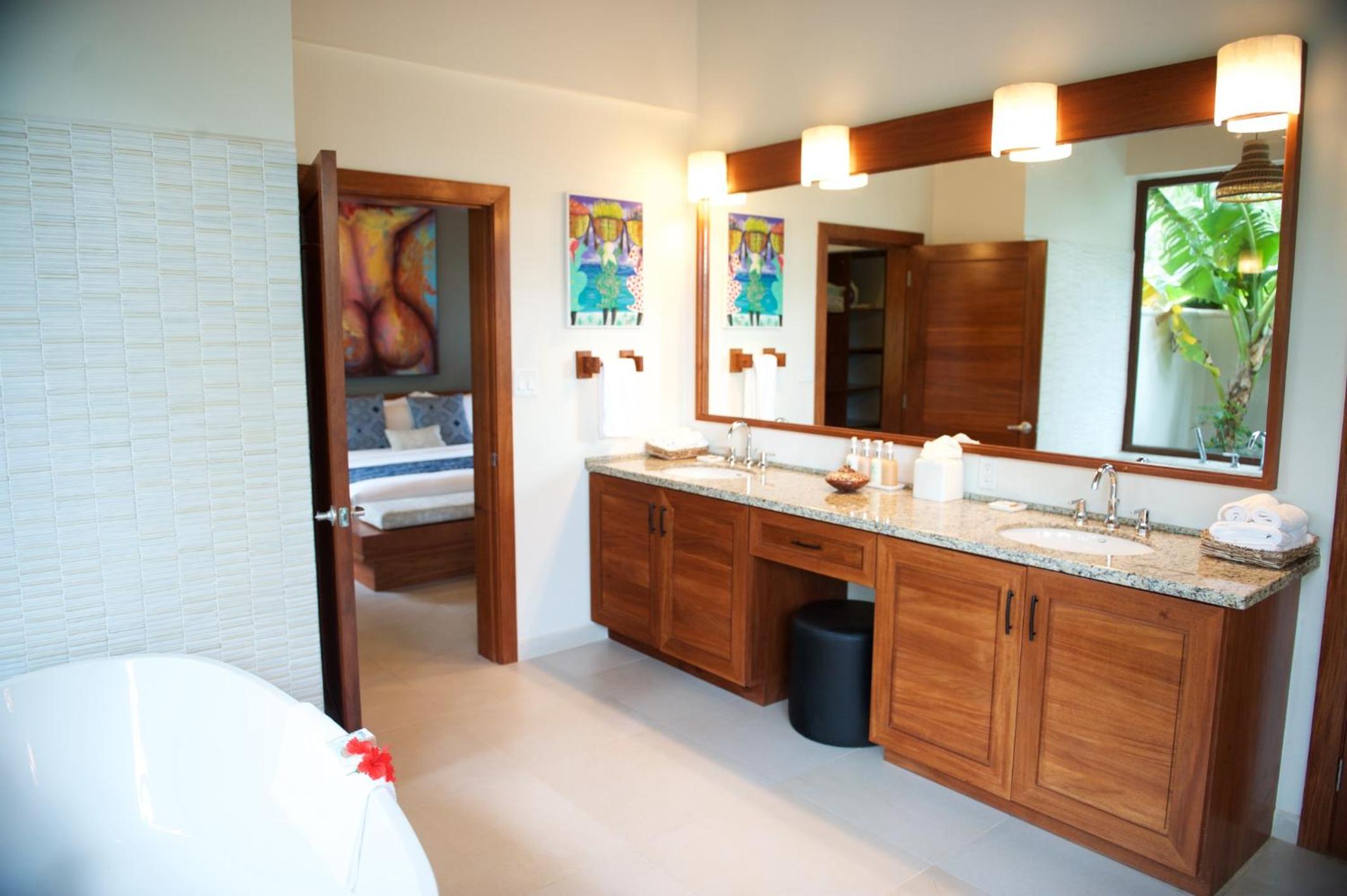 Naïa Resort and Spa