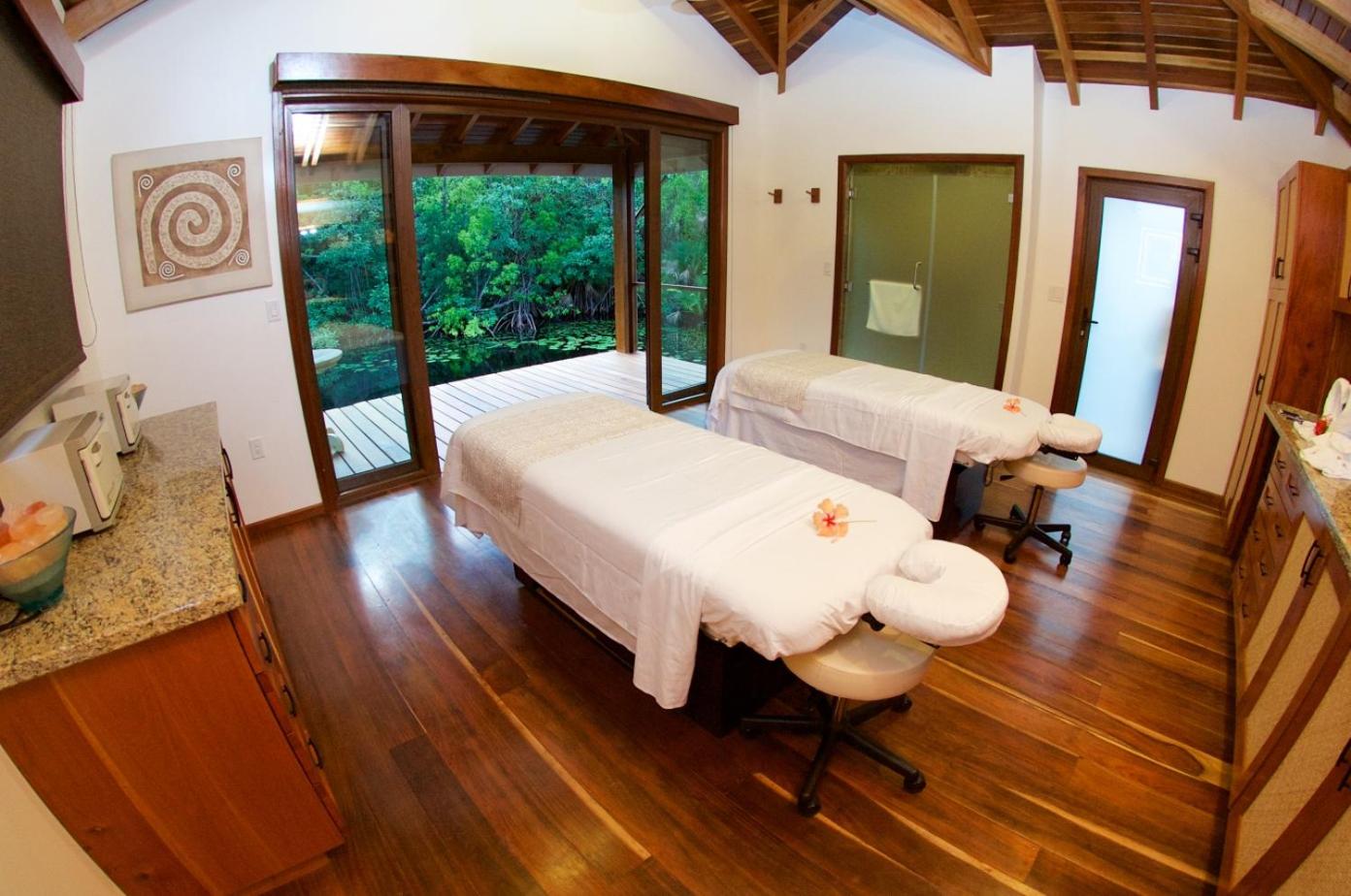 Naïa Resort and Spa