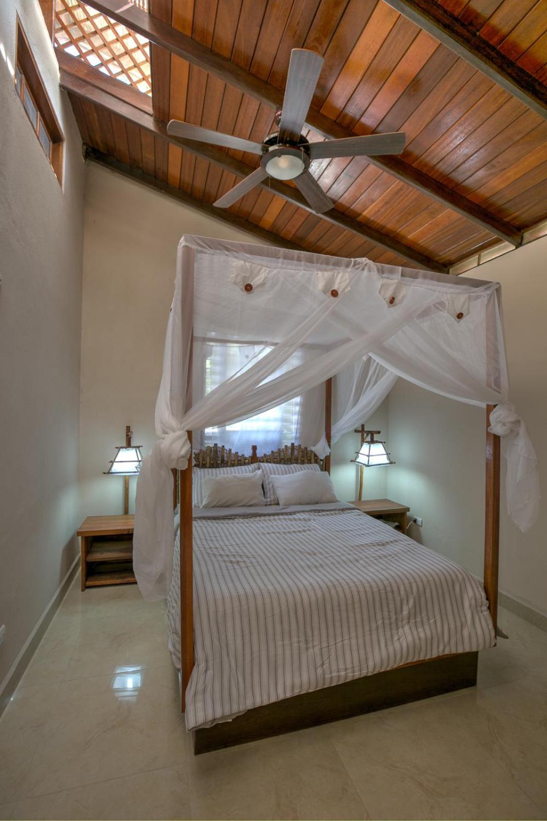 Uva Blue Villas - Zen Villa 1 - 3 Bedroom Villa, Private Garden & Yoga Deck