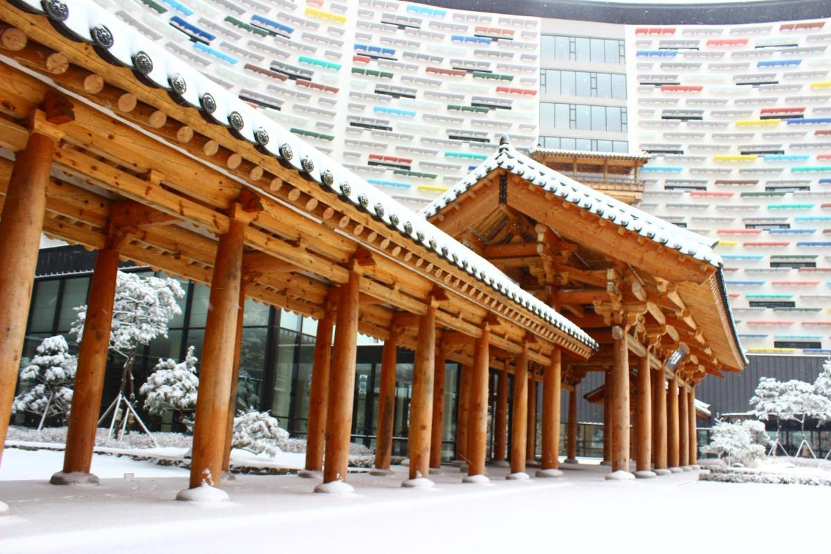 Lotte Buyeo Resort