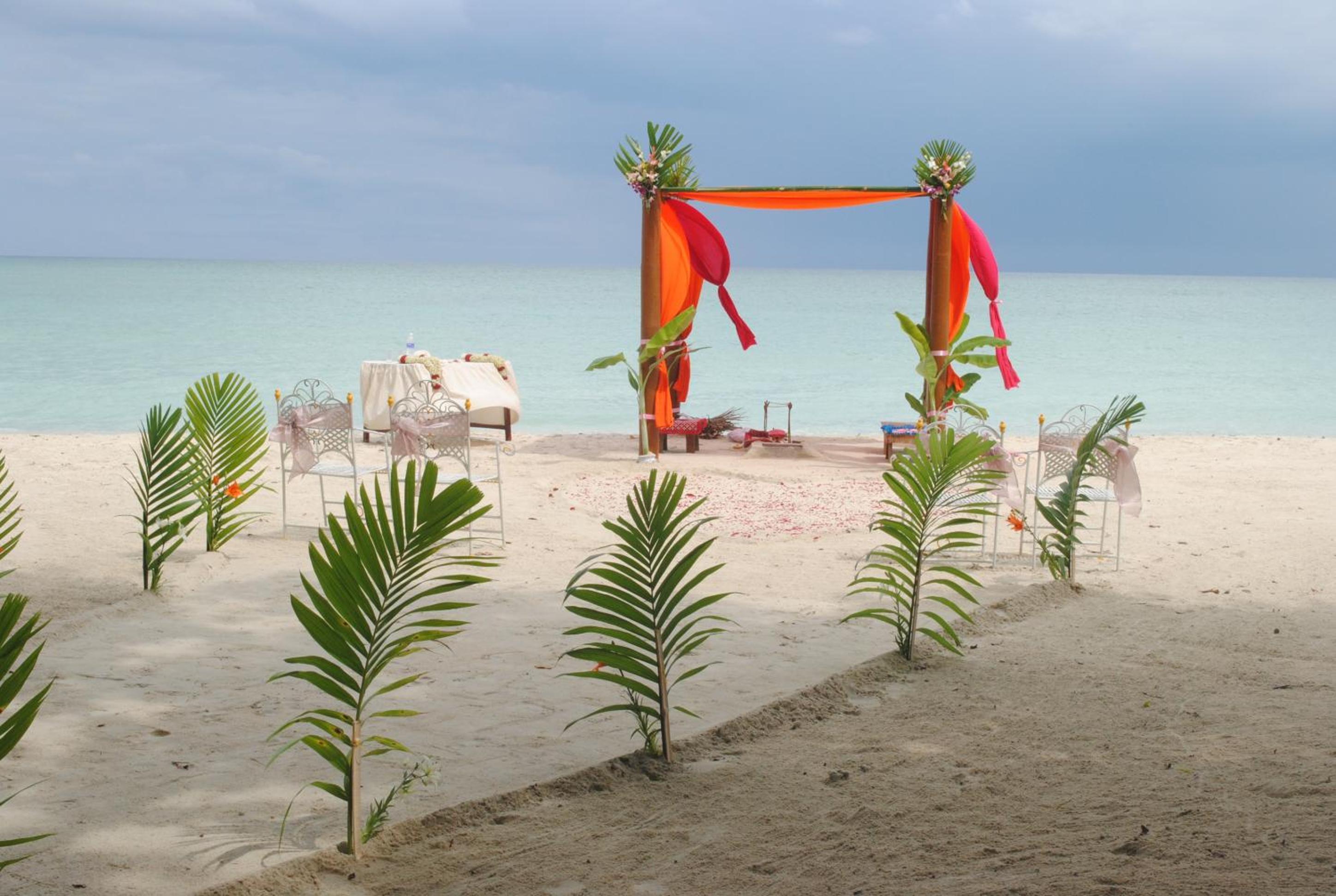Munjoh Ocean Resort - Private Beachfront Luxury Retreat in Havelock