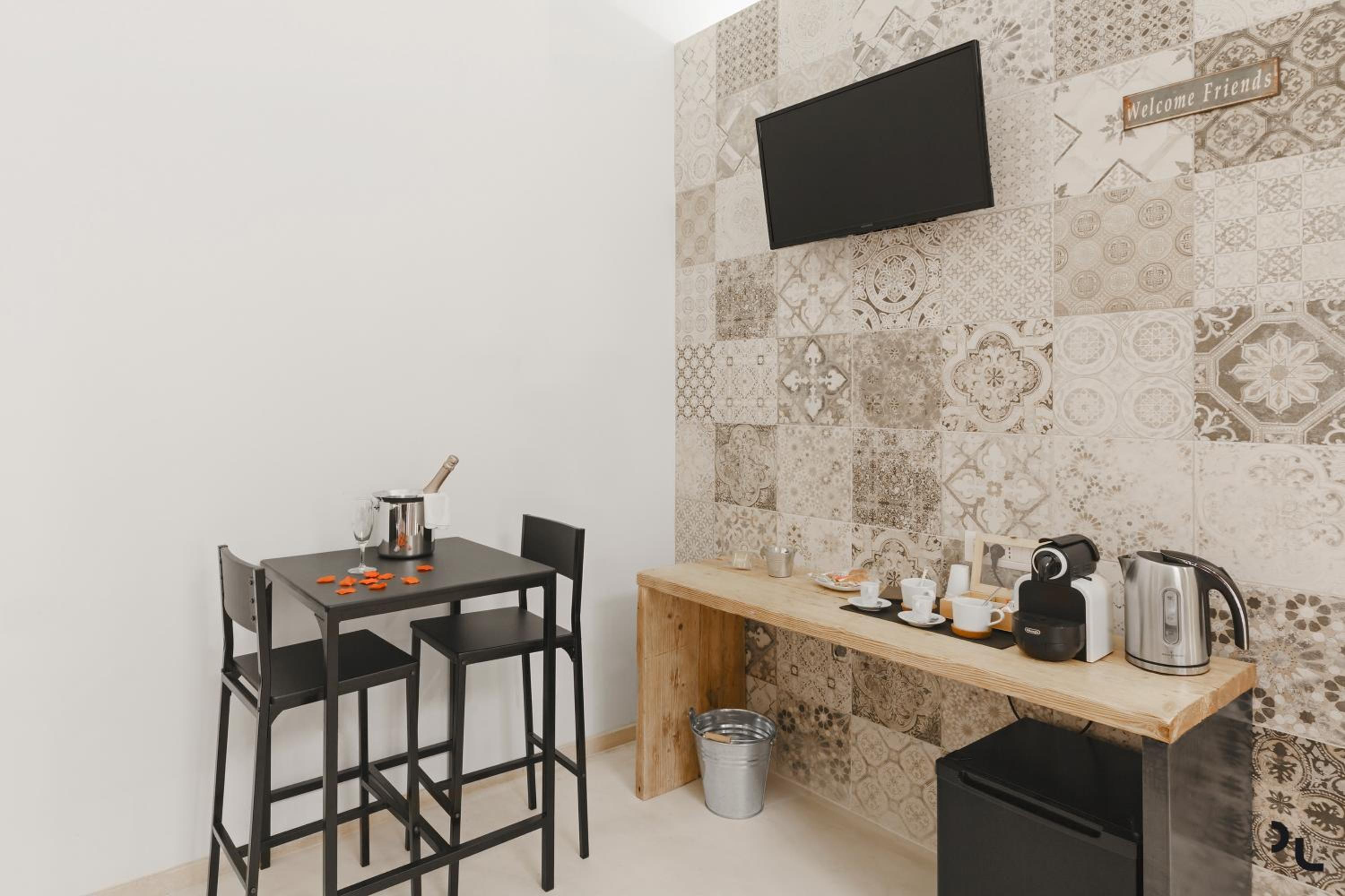Hydria Rooms en Matera — kitchen