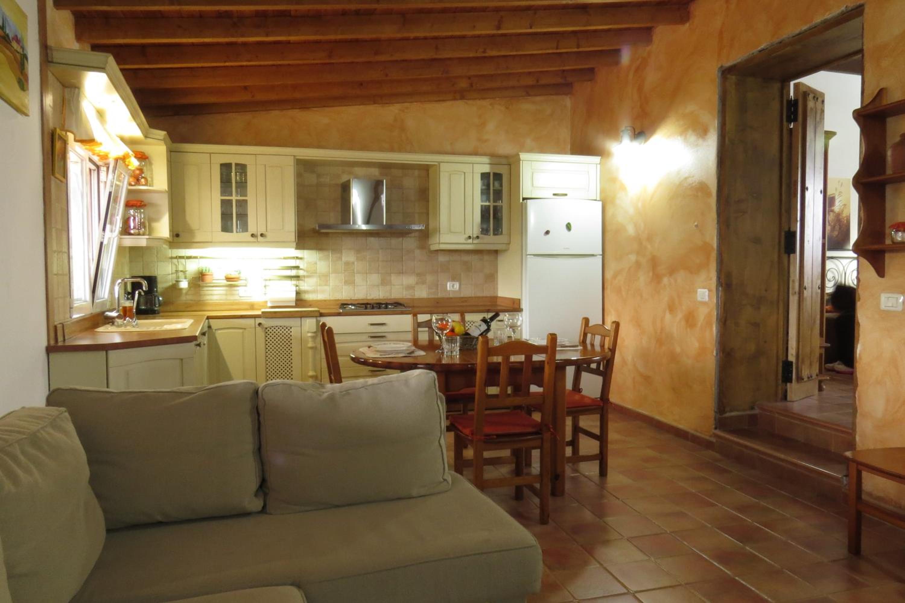 Photo 37