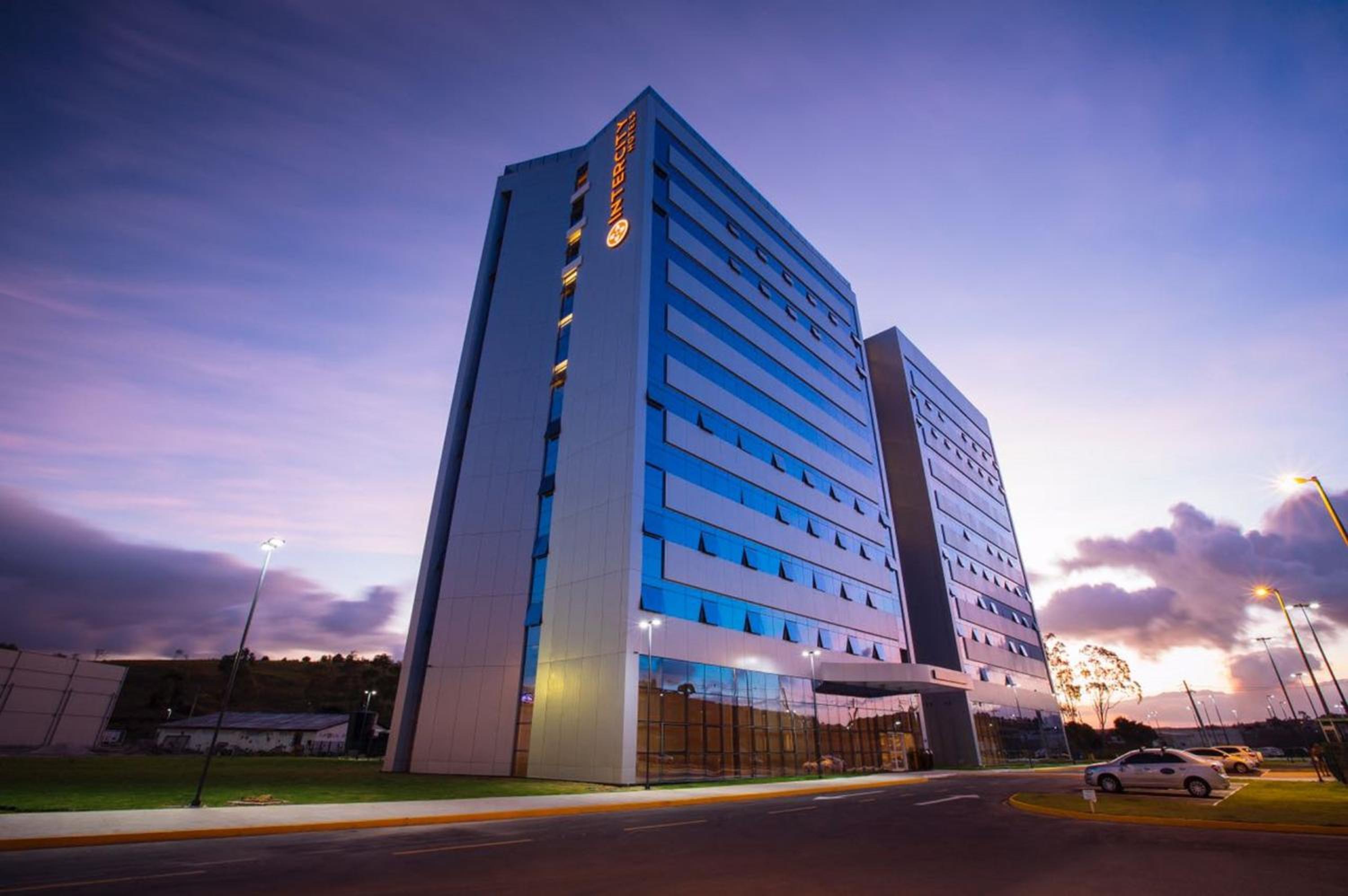 Hotel Intercity Suape Costa Dourada