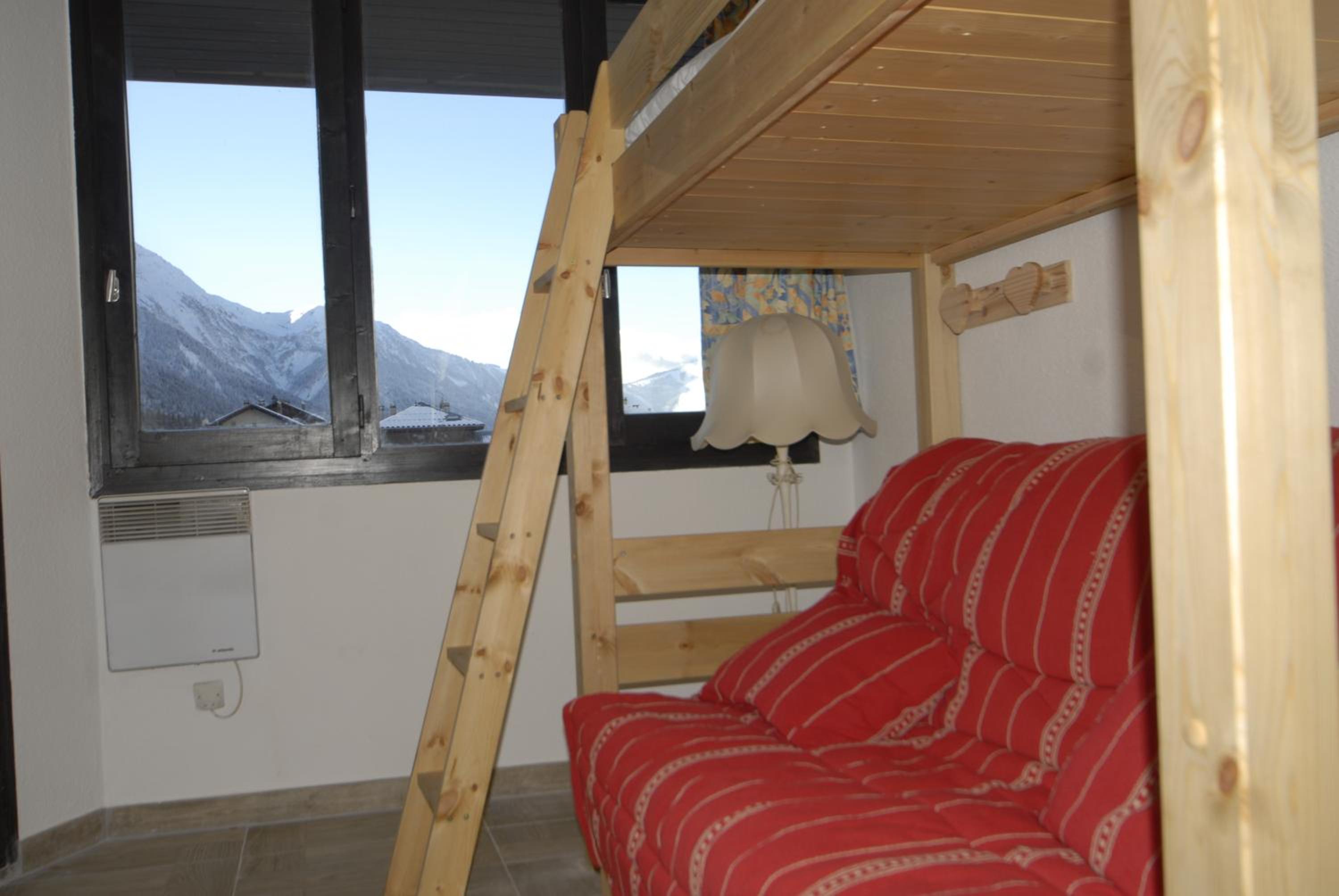 Chamonix Holiday Cromotherapy Apartment 1