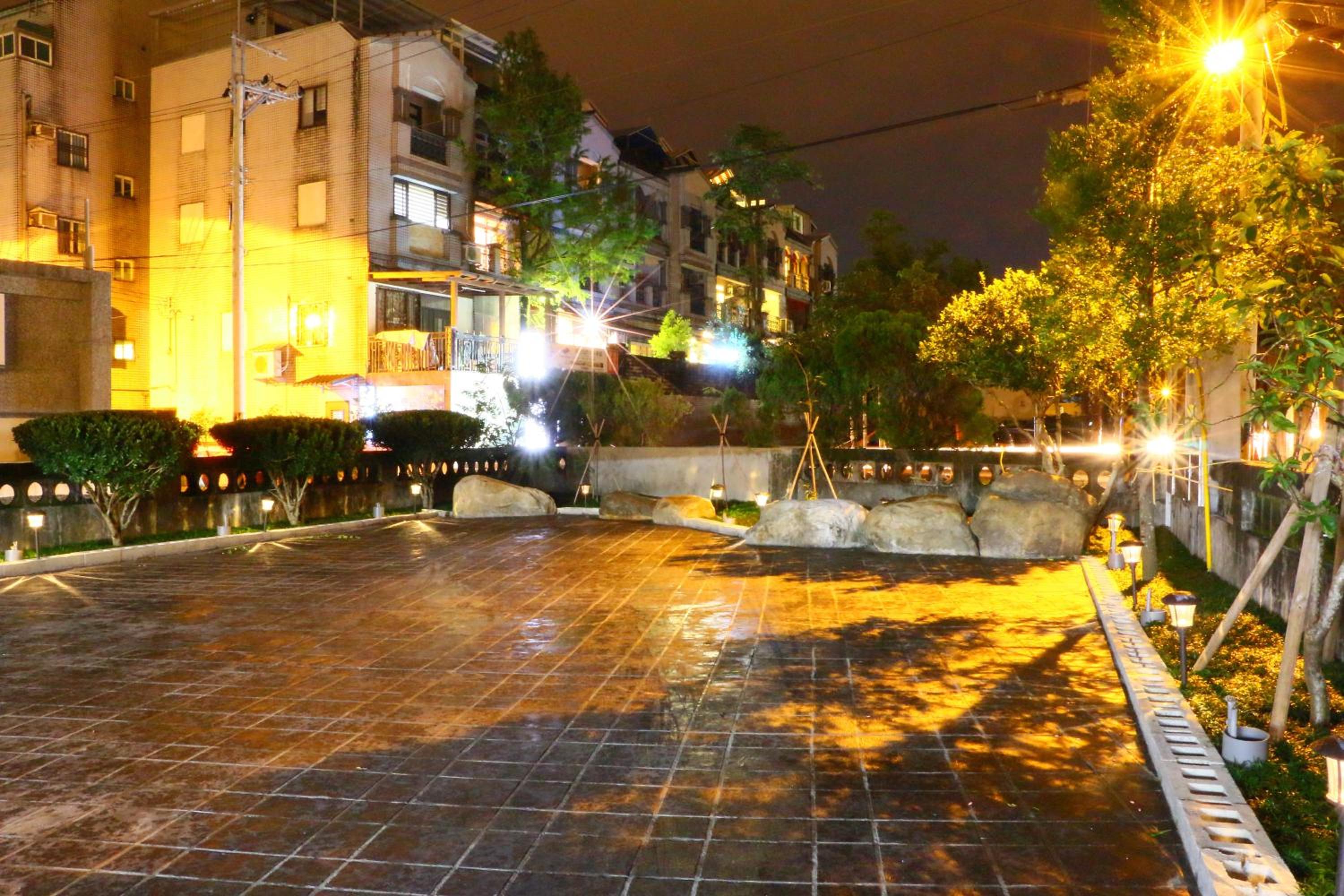Photo 20