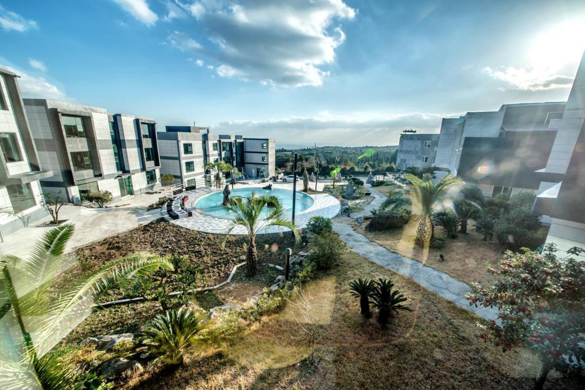 Donnaekohill Resort