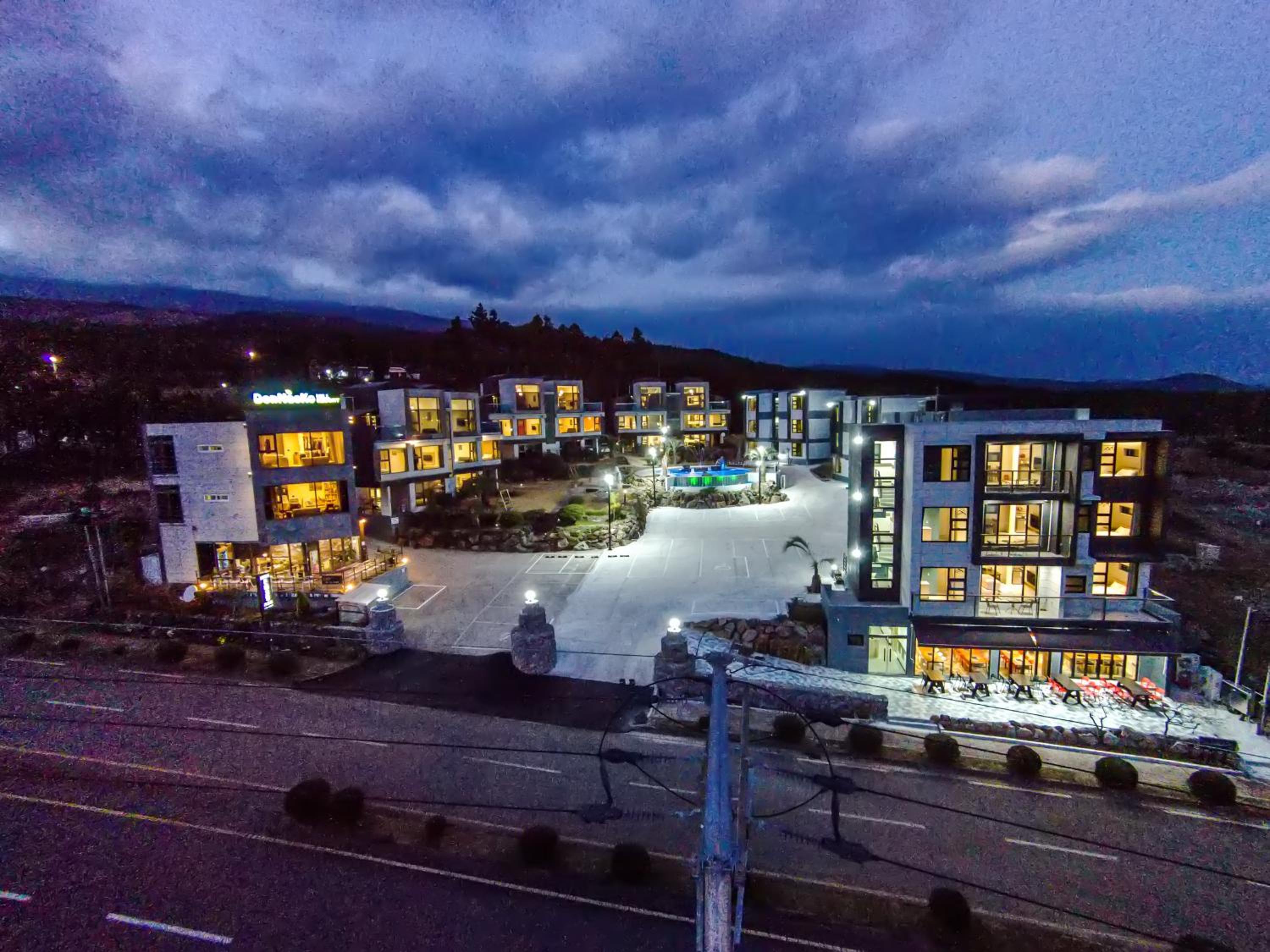 Donnaekohill Resort