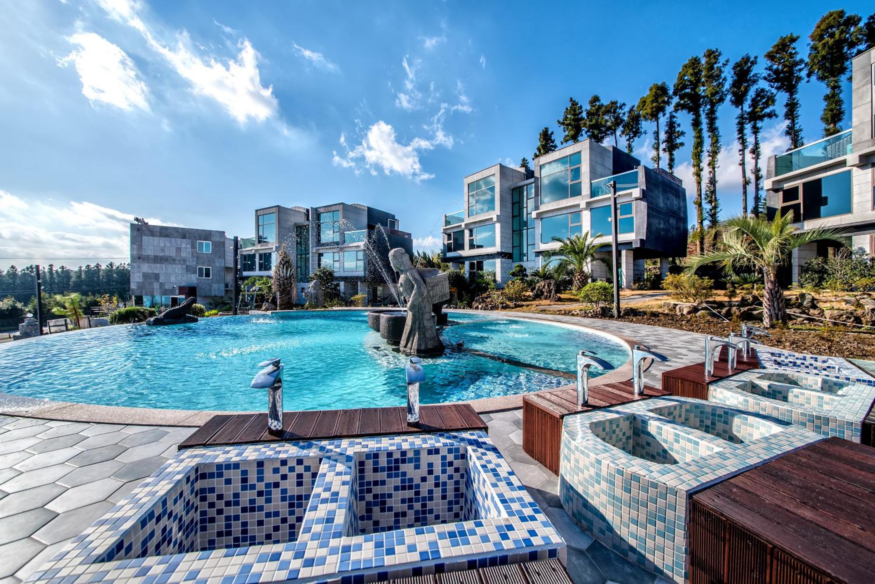 Donnaekohill Resort