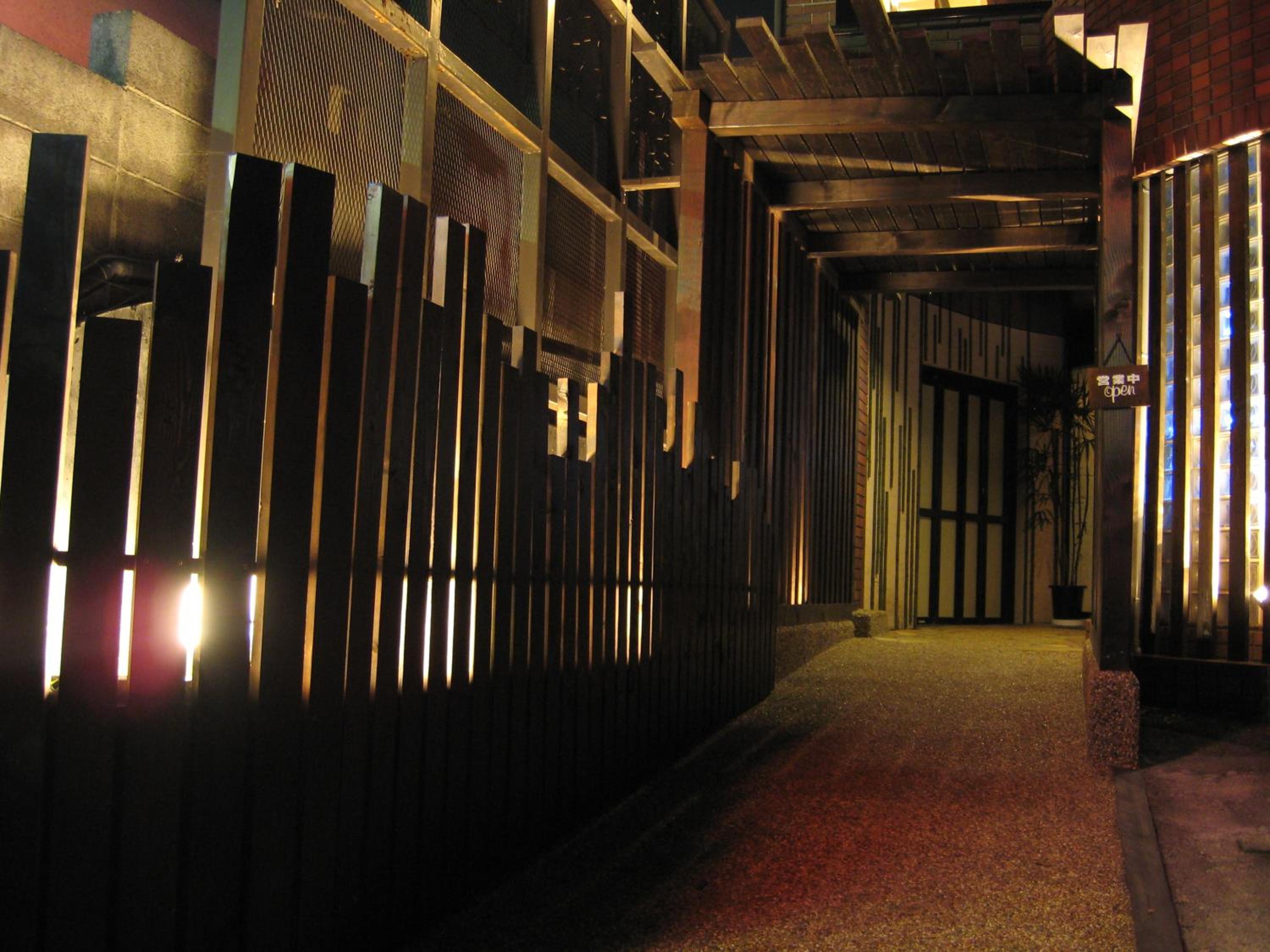 Photo 32