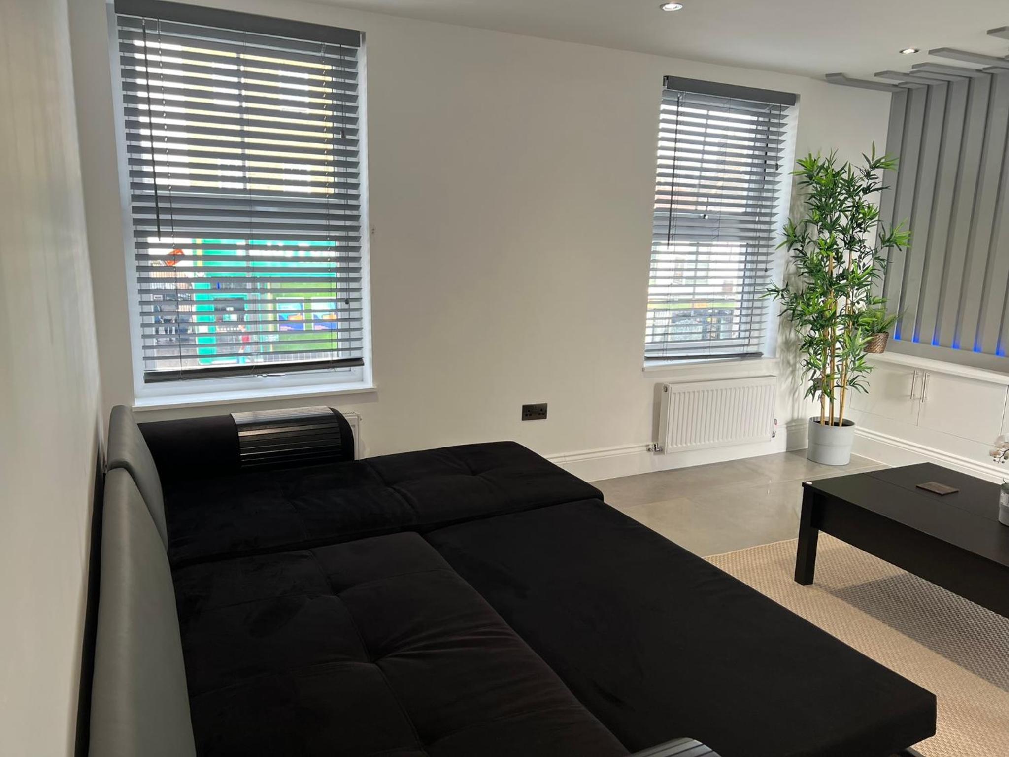 Lovely 1 bedroom flat High Barnet 3 mins away, photo 16