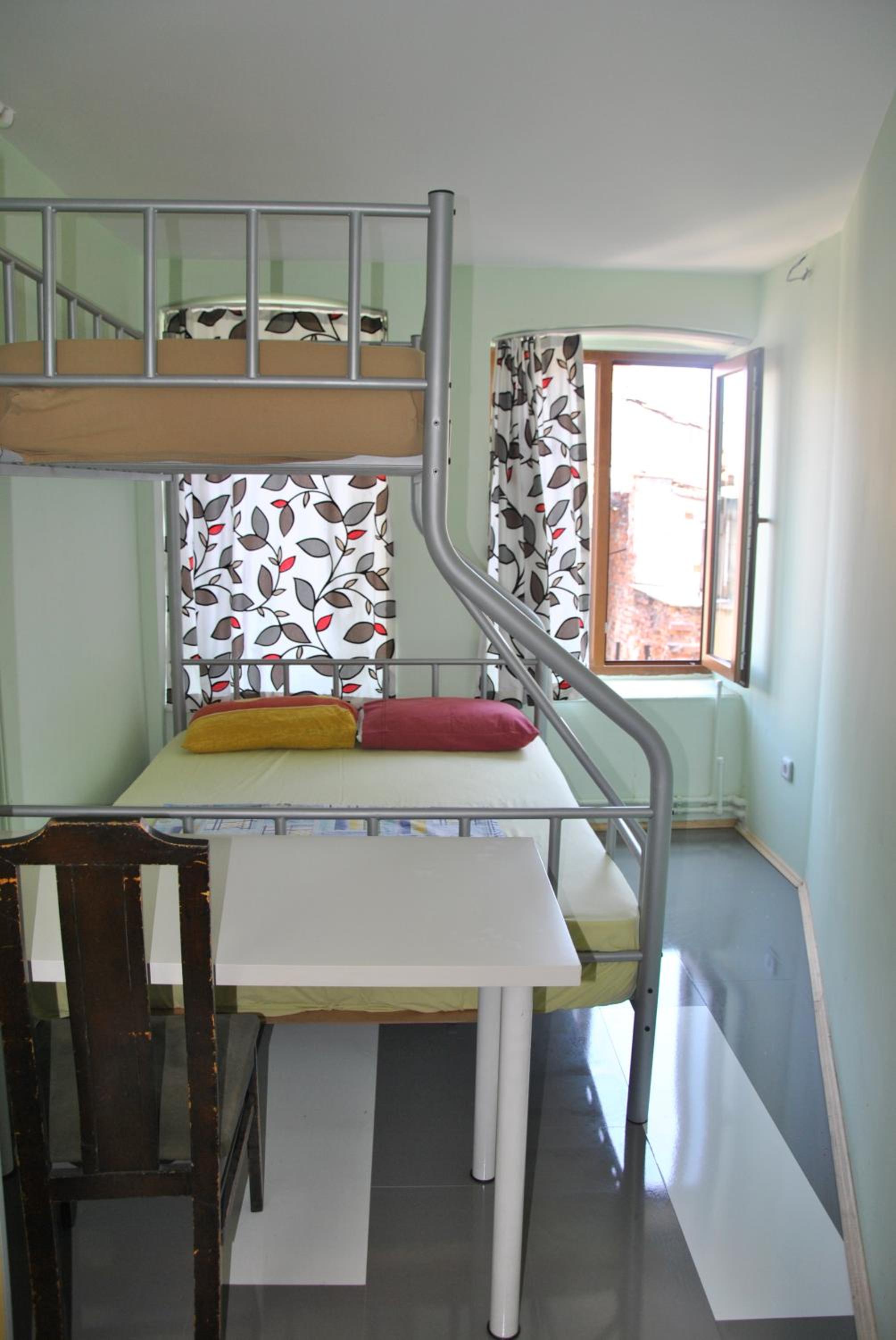 Chillout Lya Yurt & Lounge - Image 24