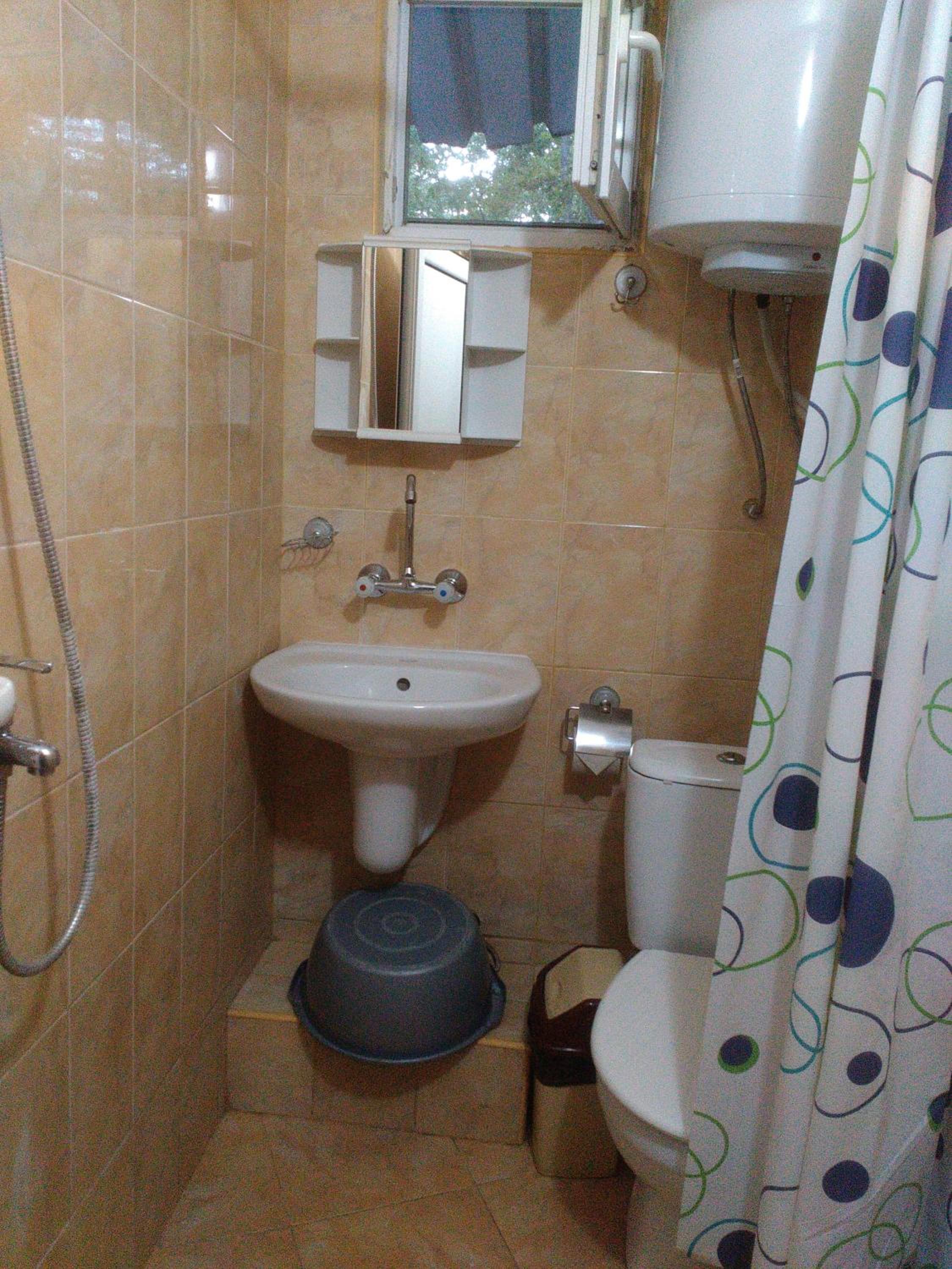 Photo 47