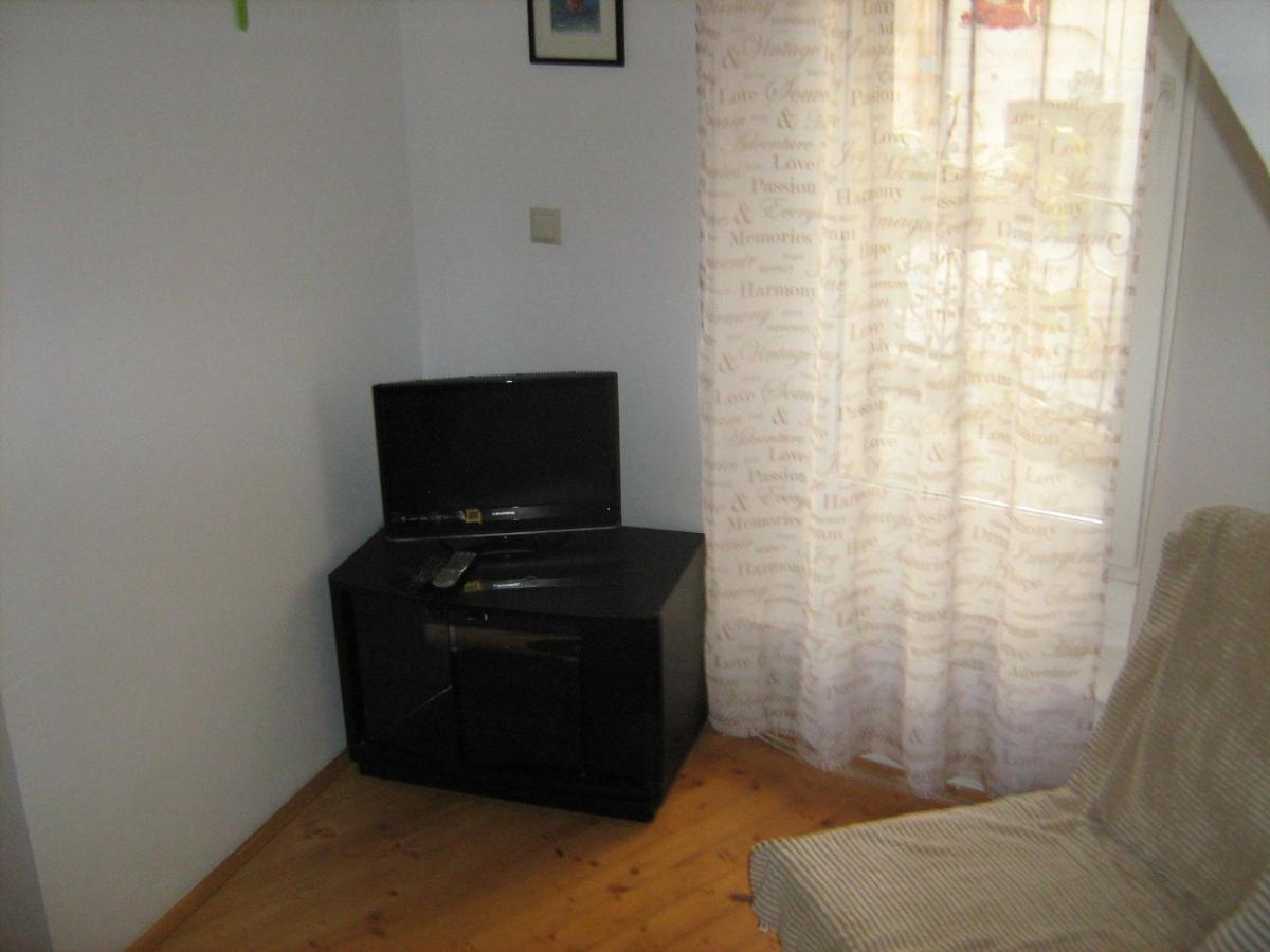 Photo 28