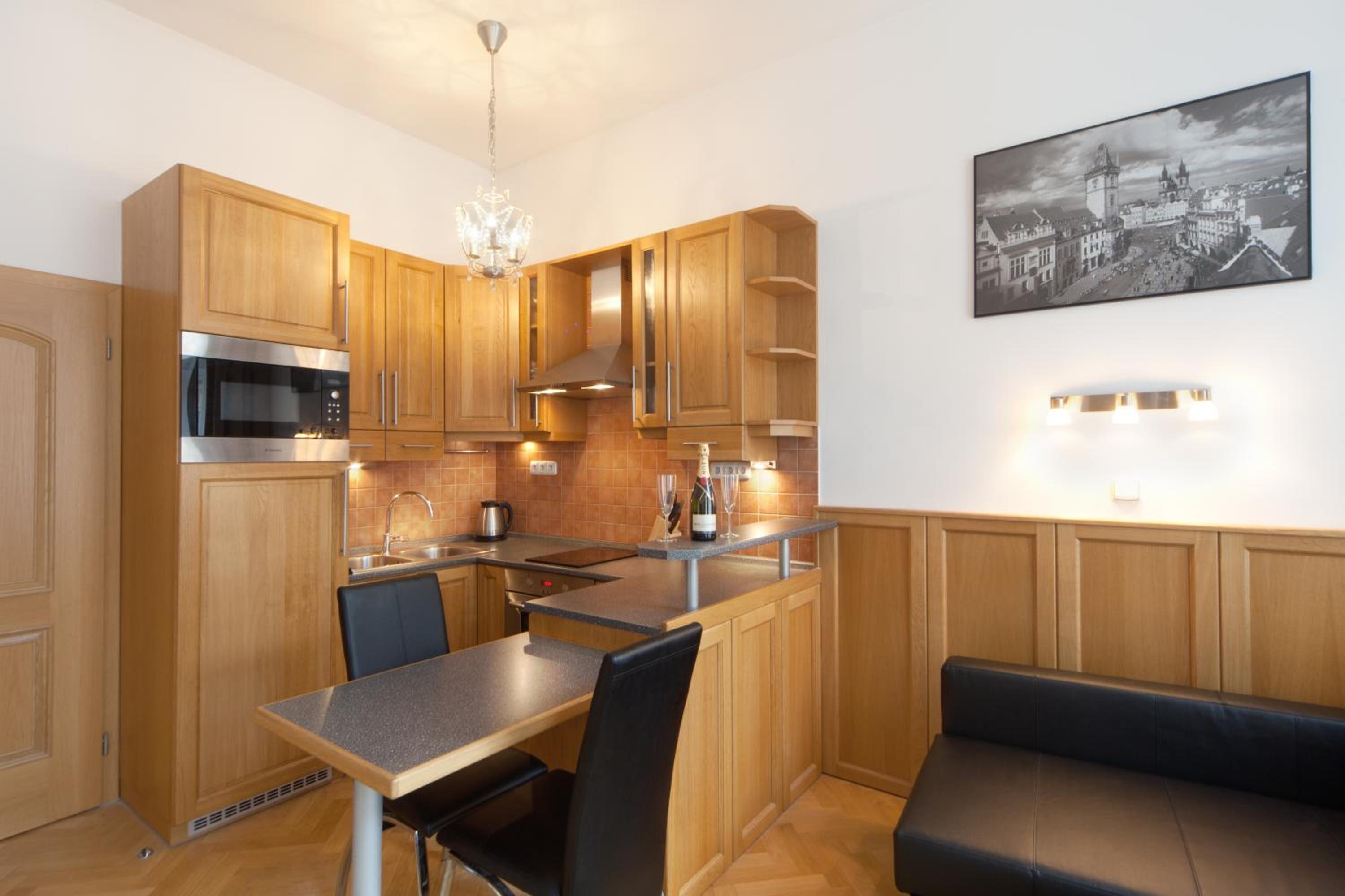 Old Town Melantrichova Apartment
