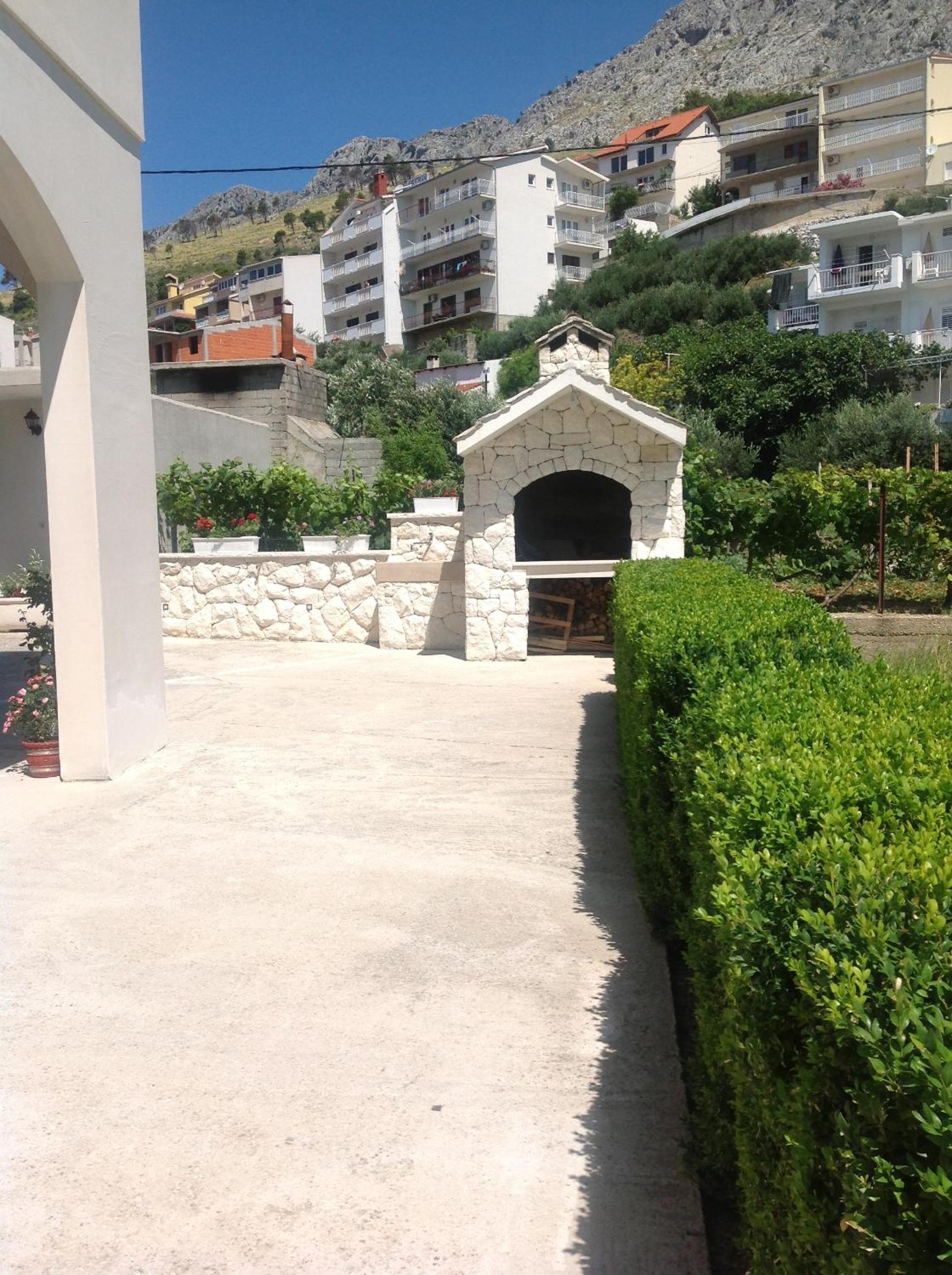 Photo 31
