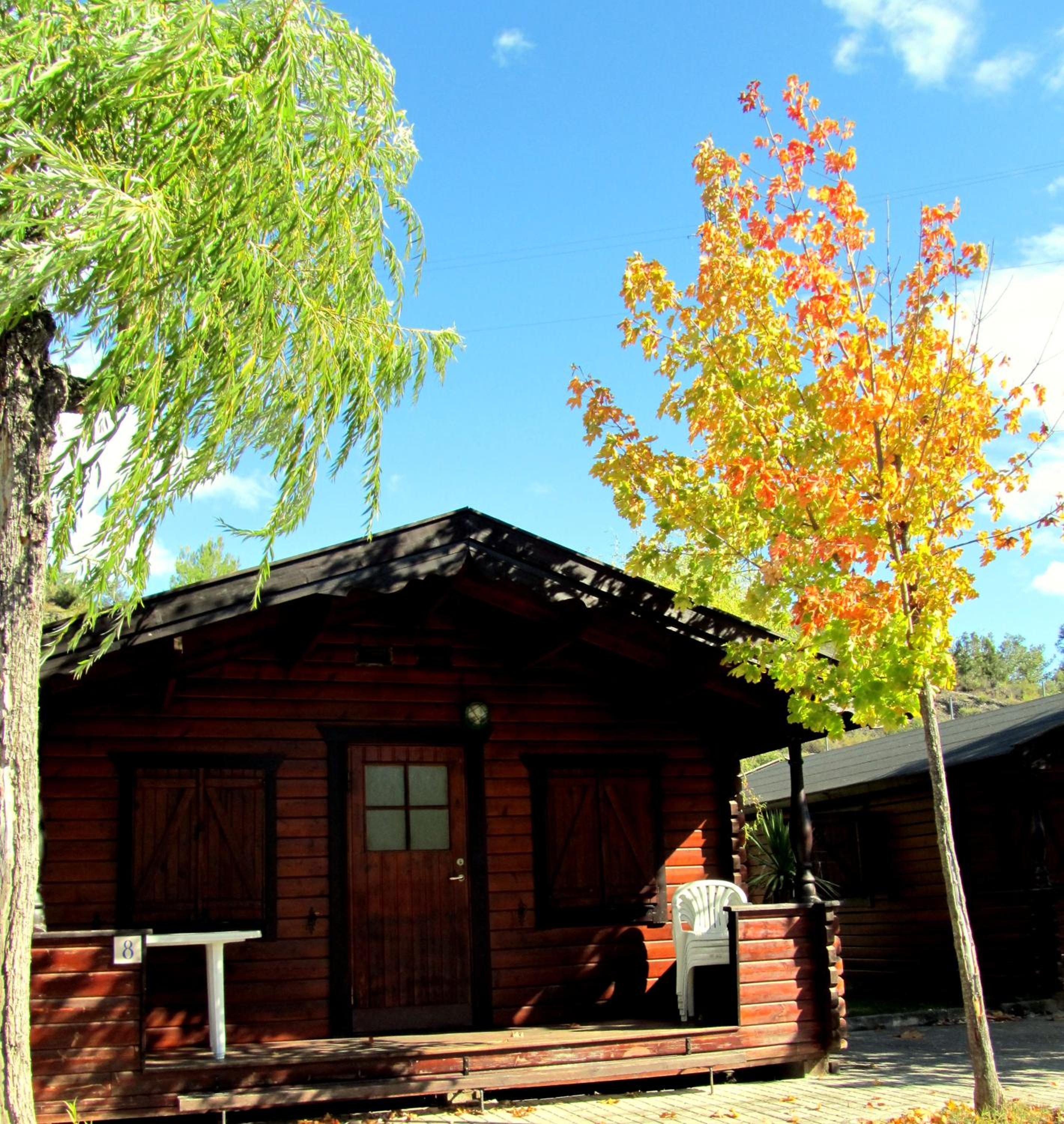 Camping y Bungalow Ligüerre de Cinca,