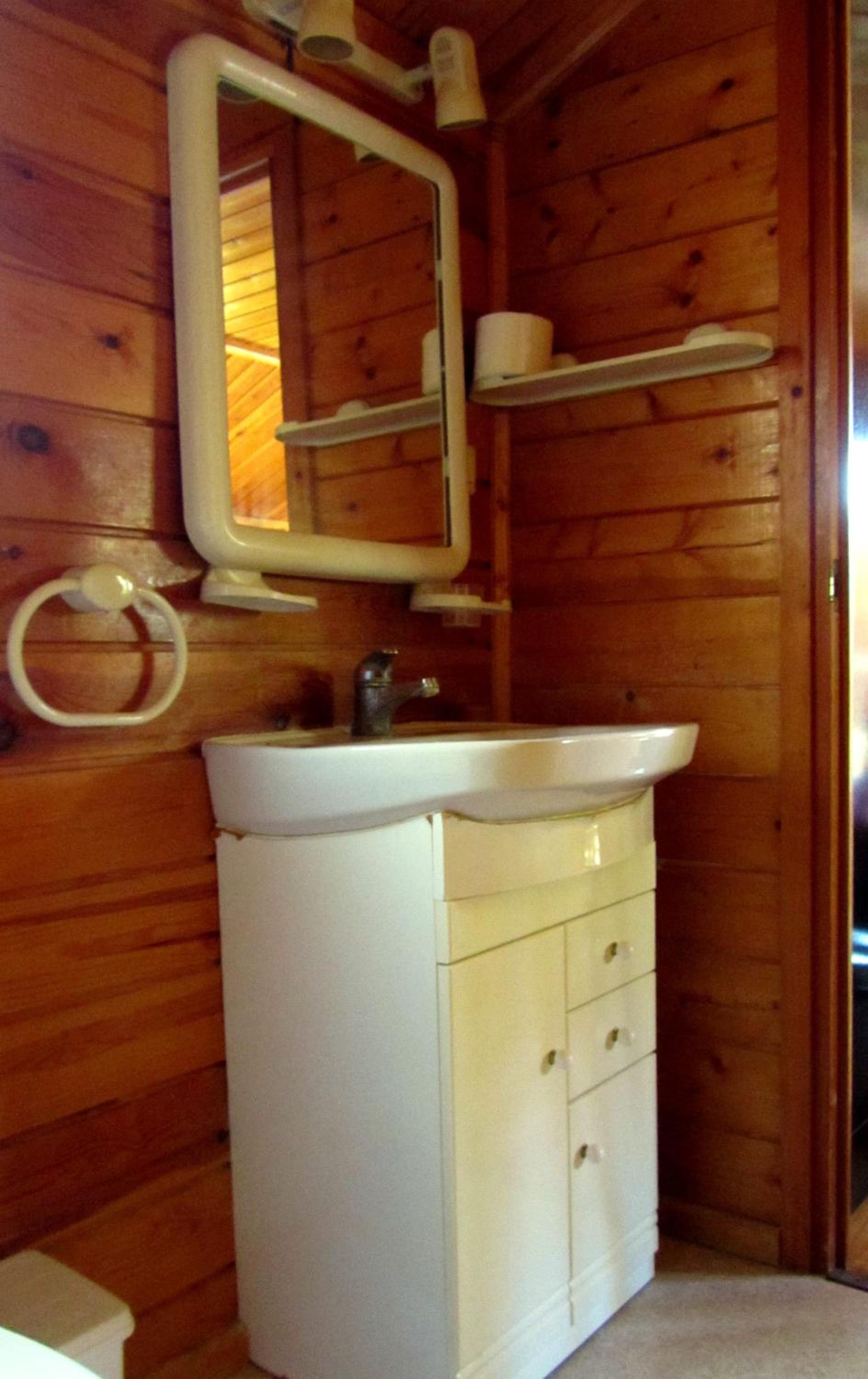 Camping y Bungalow Ligüerre de Cinca,